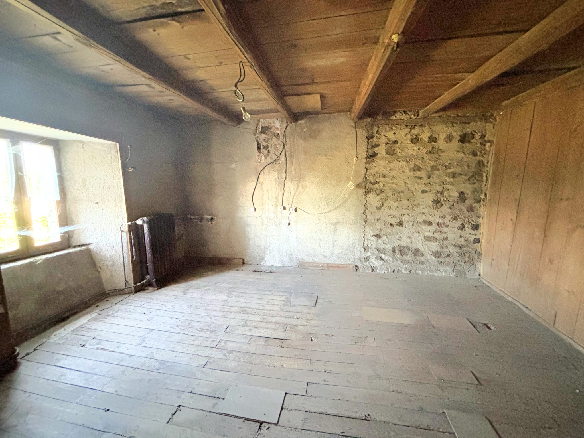 VENTE - Maison/villa - Apinac (42550) - 59500 €