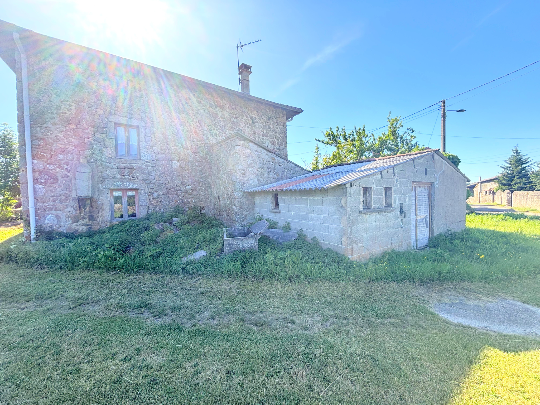 VENTE - Maison/villa - Apinac (42550) - 59500 €
