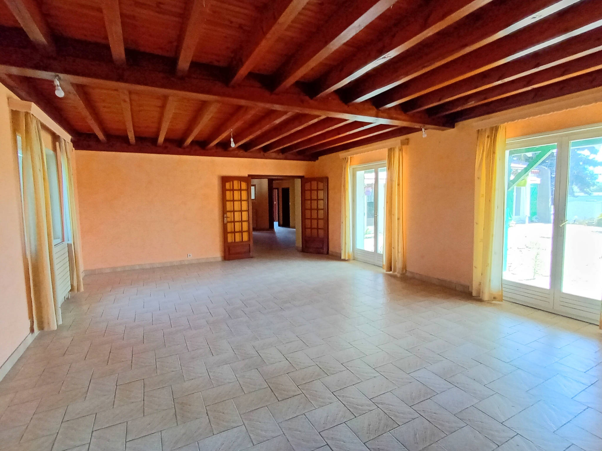 VENTE - Maison/villa - Veauche (42340) - 475000 €