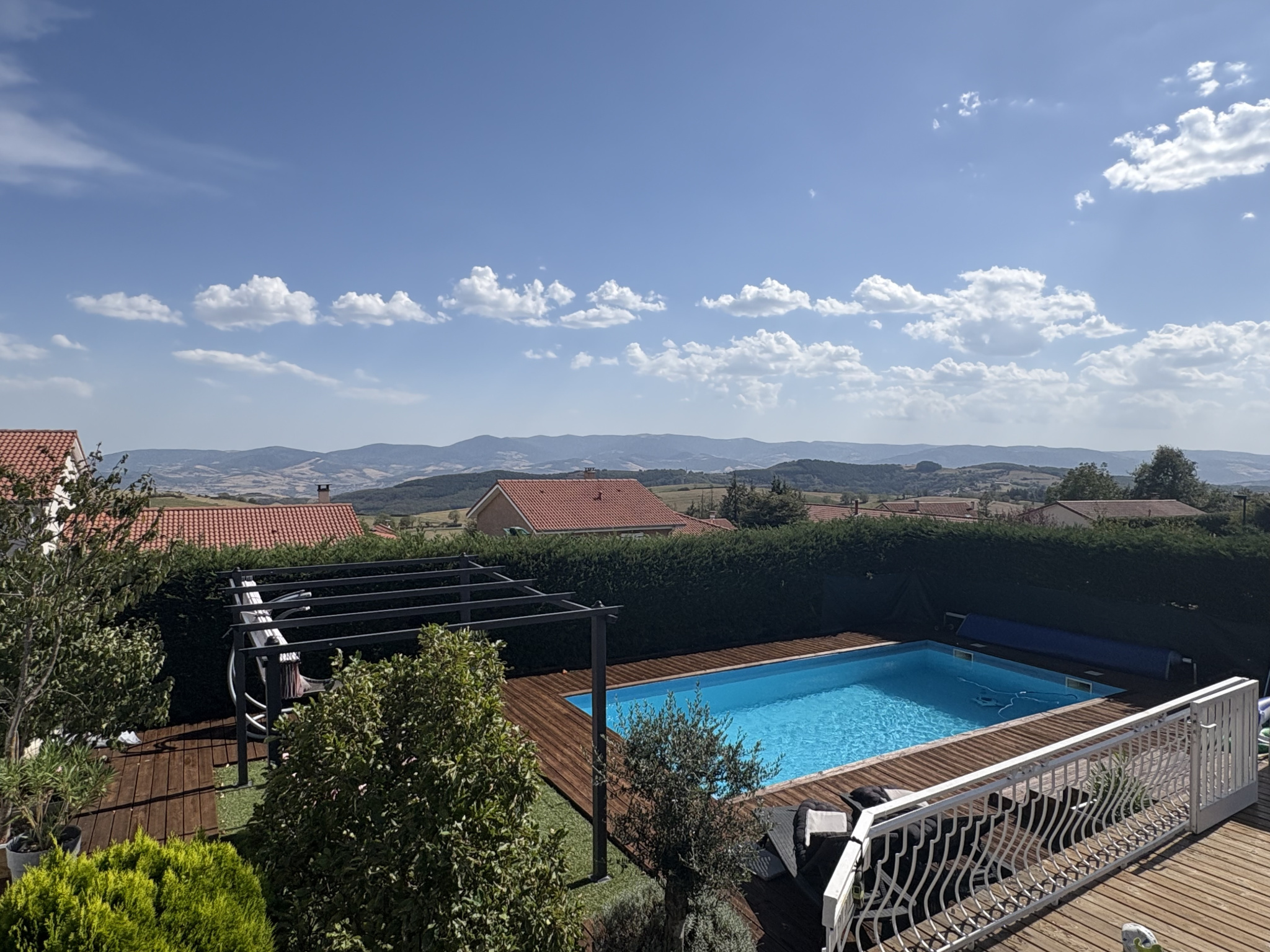 VENTE - Maison/villa - Saint-Christo-en-Jarez (42320) - 325000 €