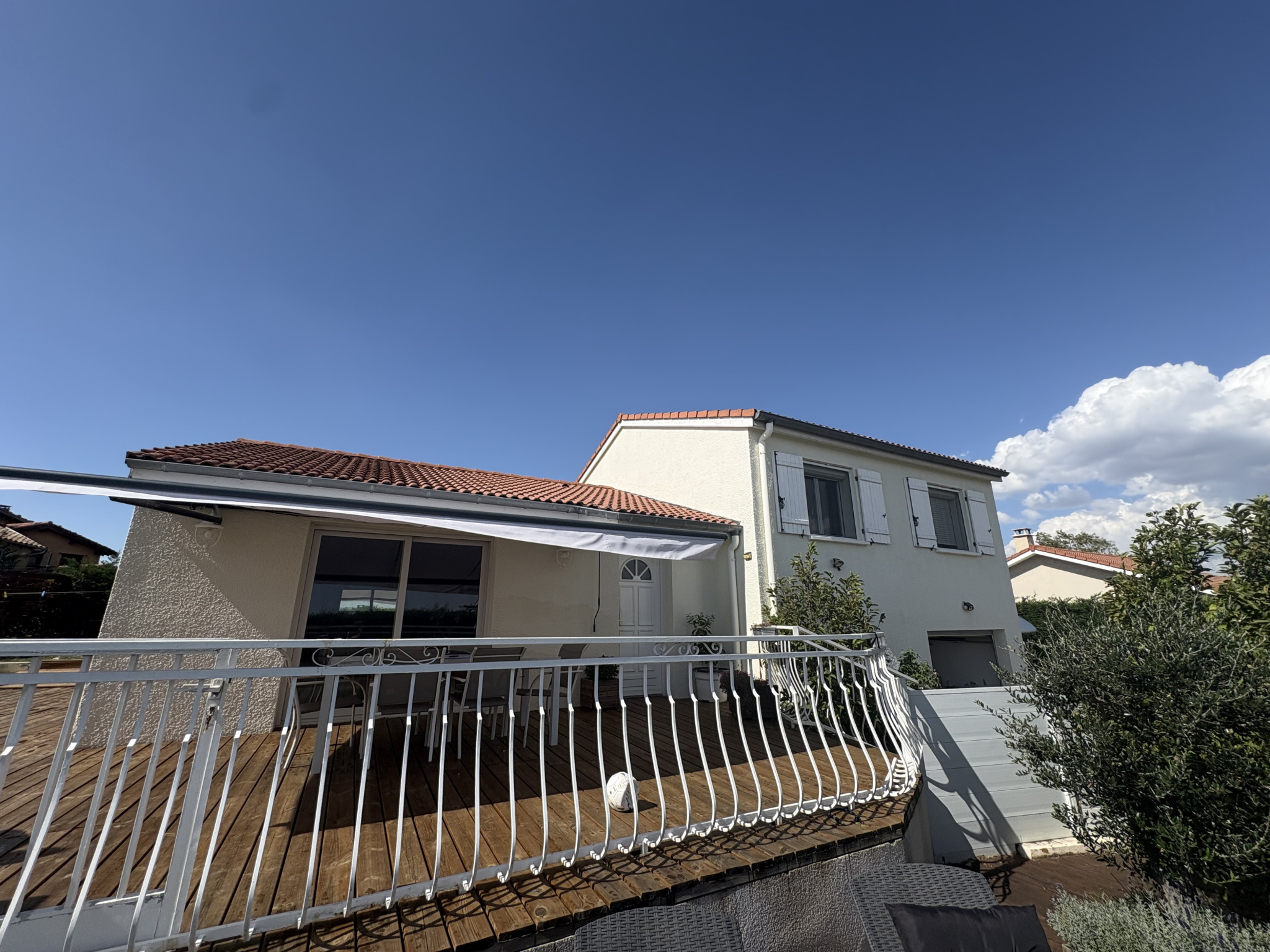 VENTE - Maison/villa - Saint-Christo-en-Jarez (42320) - 325000 €