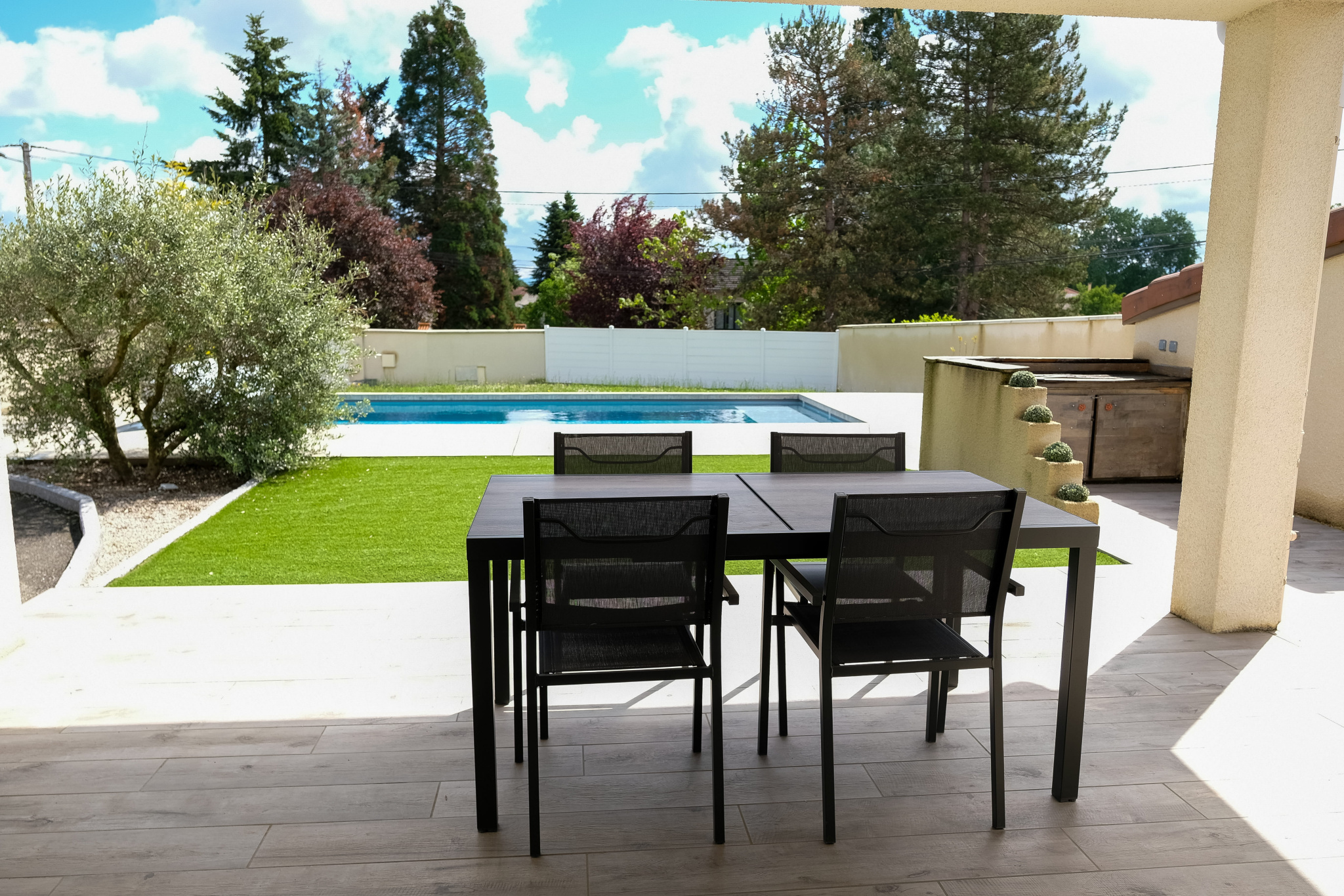 VENTE - Maison/villa - Sury-le-Comtal (42450) - 409000 €