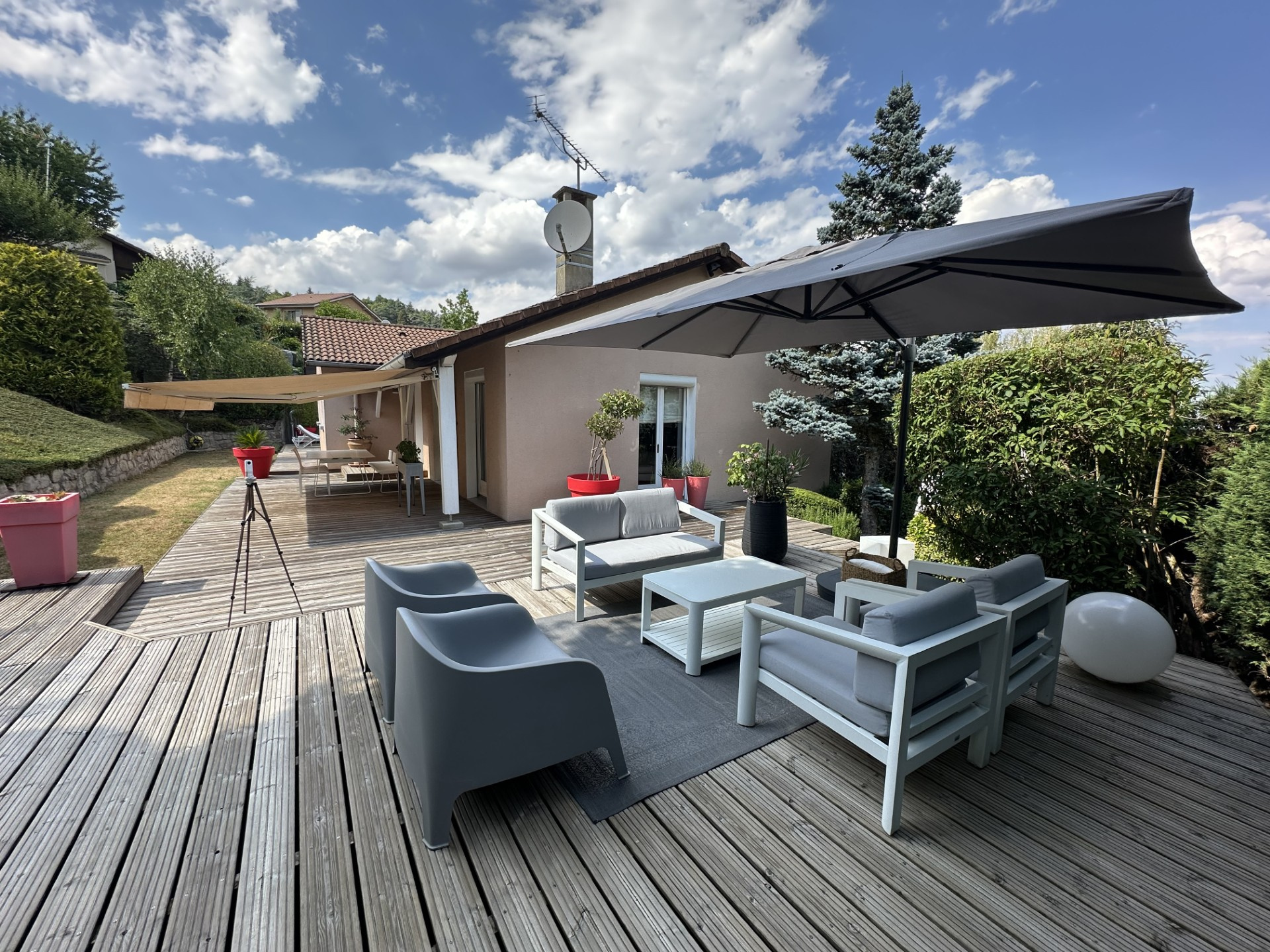 VENTE - Maison/villa - Saint-Jean-Bonnefonds (42650) - 579000 €