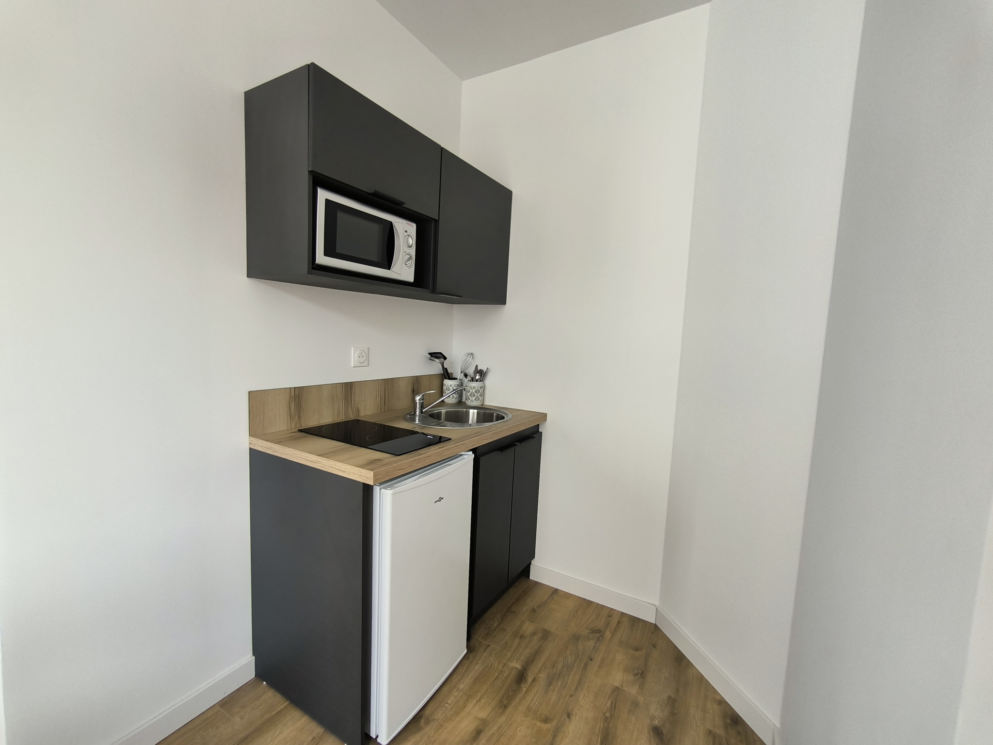 LOCATION - Appartement - Saint-Étienne (42000) - 399 €