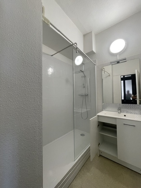 LOCATION - Appartement - Saint-Bonnet-le-Château (42380) - 460 €