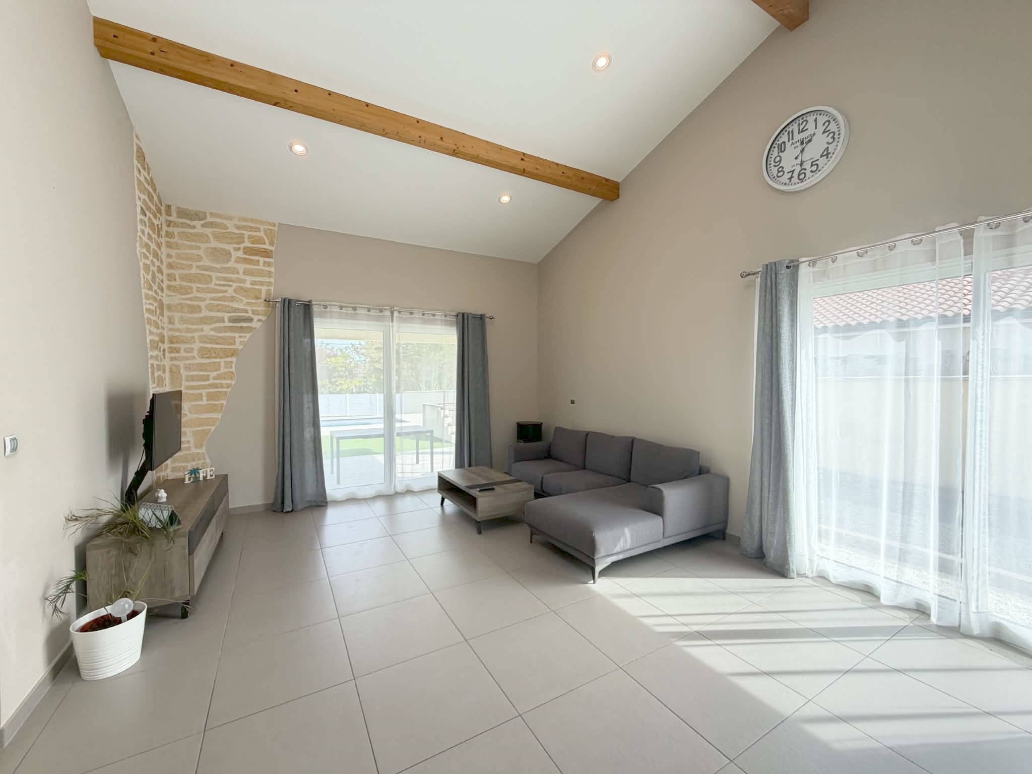 VENTE - Maison/villa - Sury-le-Comtal (42450) - 409000 €