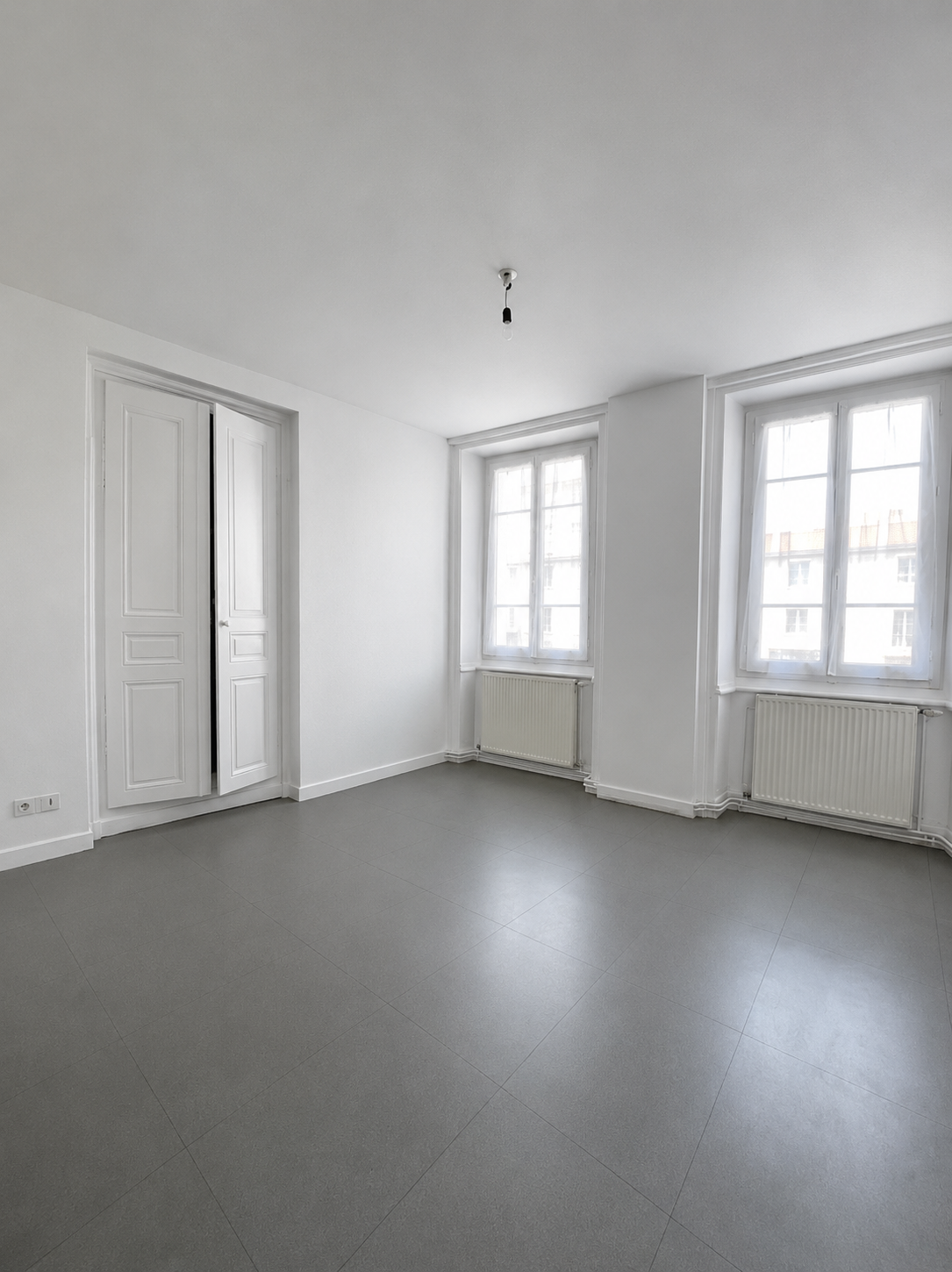 LOCATION - Appartement - Saint-Bonnet-le-Château (42380) - 460 €