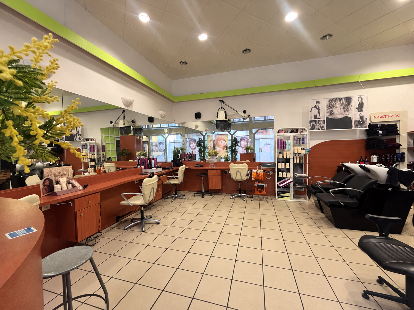 VENTE-FONDS-DE-COMMERCE - Boutique - Saint-Étienne (42000) - 39000 €