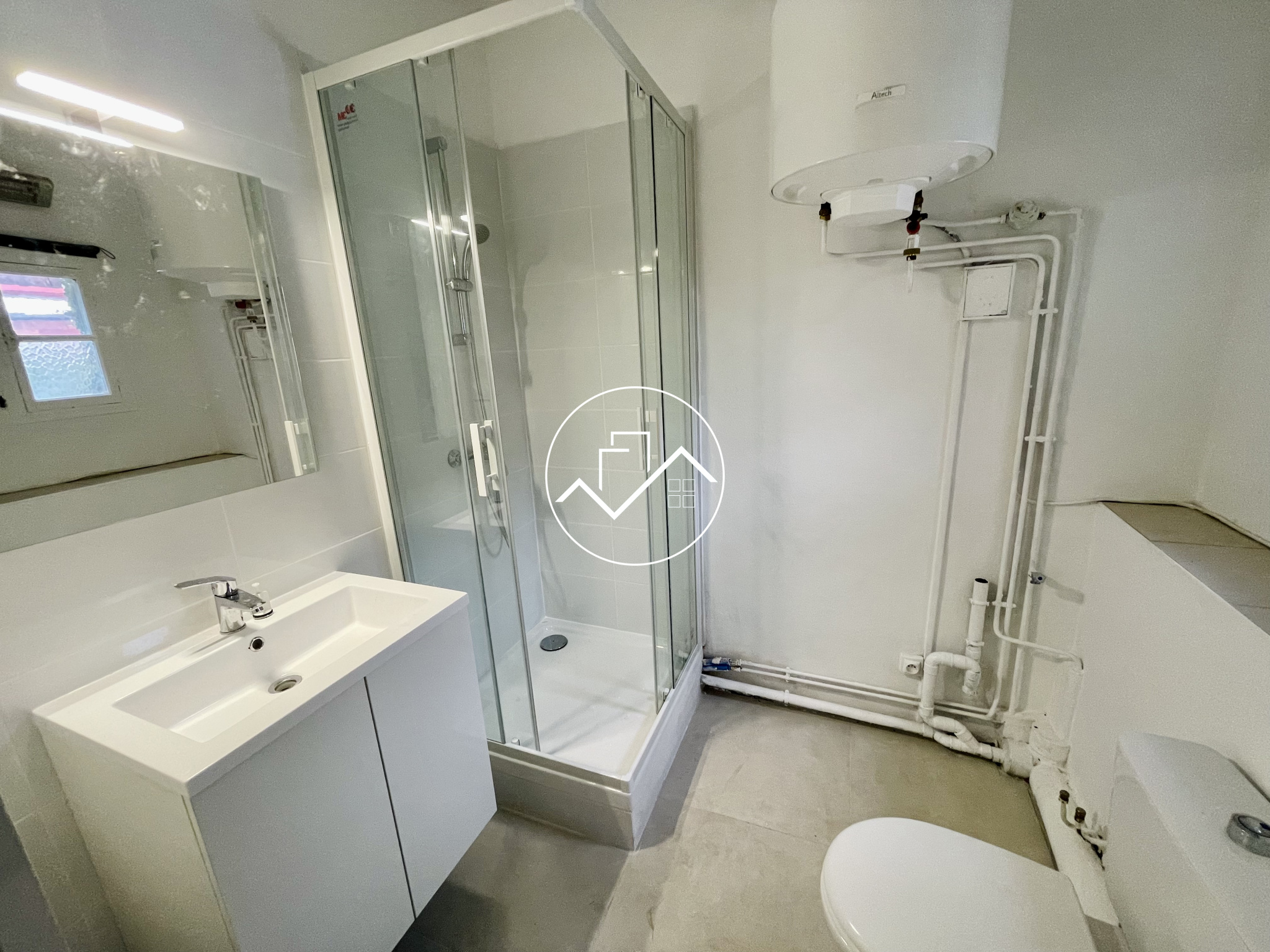 LOCATION - Appartement - Saint-Étienne (42000) - 350 €