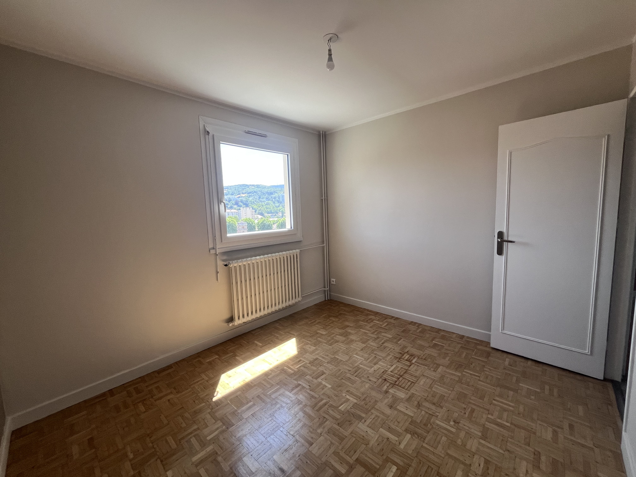 VENTE - Appartement - Saint-Étienne (42100) - 85000 €