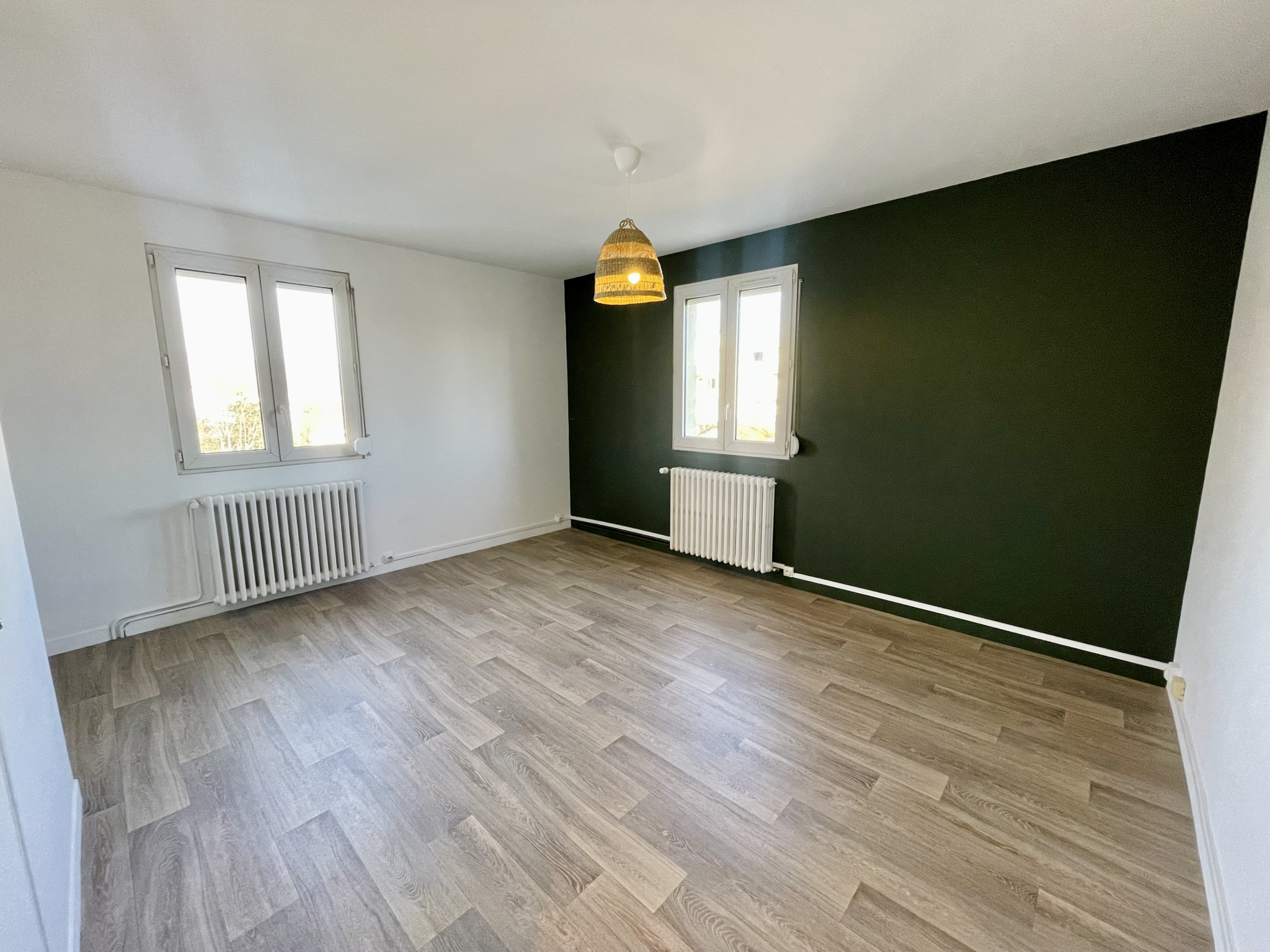 LOCATION - Appartement - Saint-Étienne (42000) - 350 €