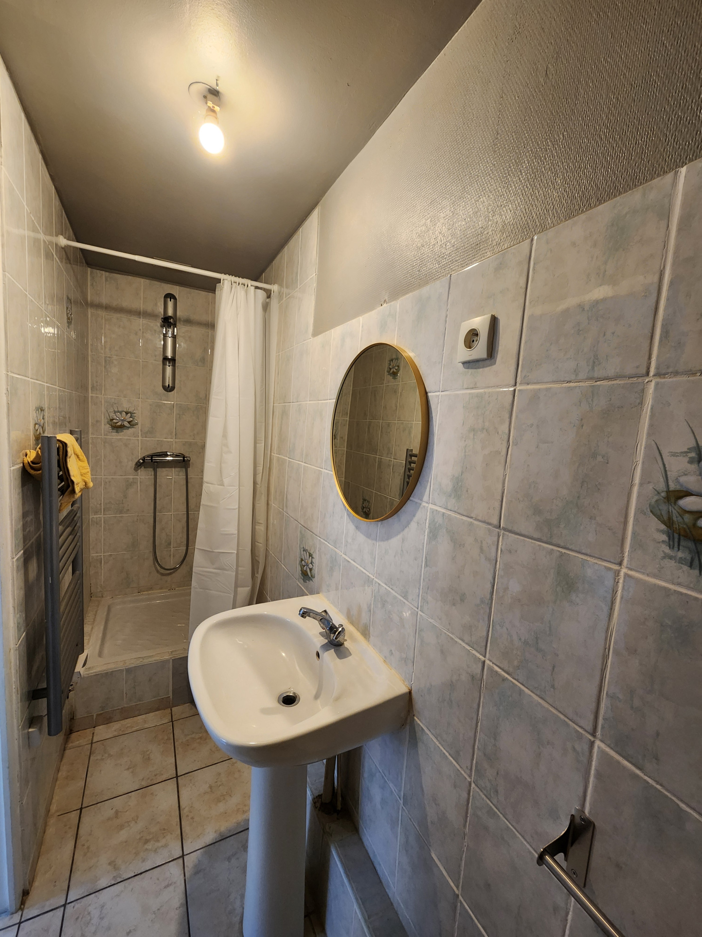 LOCATION - Appartement - Saint-Étienne (42000) - 400 €