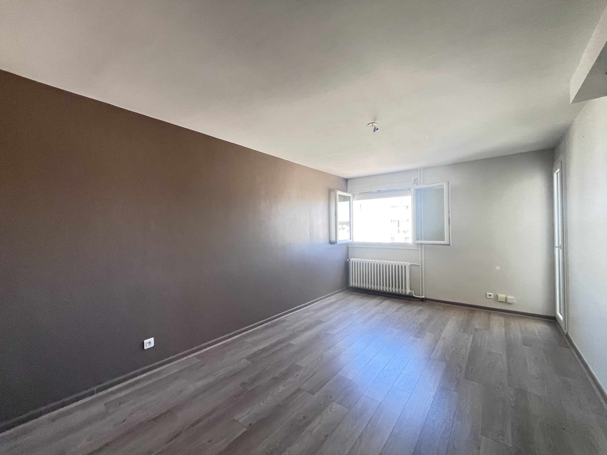 VENTE - Appartement - Saint-Étienne (42100) - 85000 €