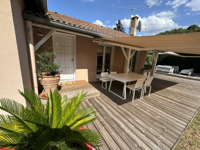VENTE - Maison/villa - Saint-Jean-Bonnefonds (42650) - 579000 €