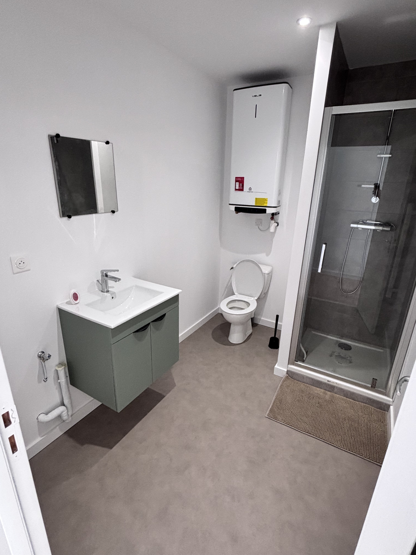 LOCATION - Appartement - Saint-Étienne (42100) - 445 €