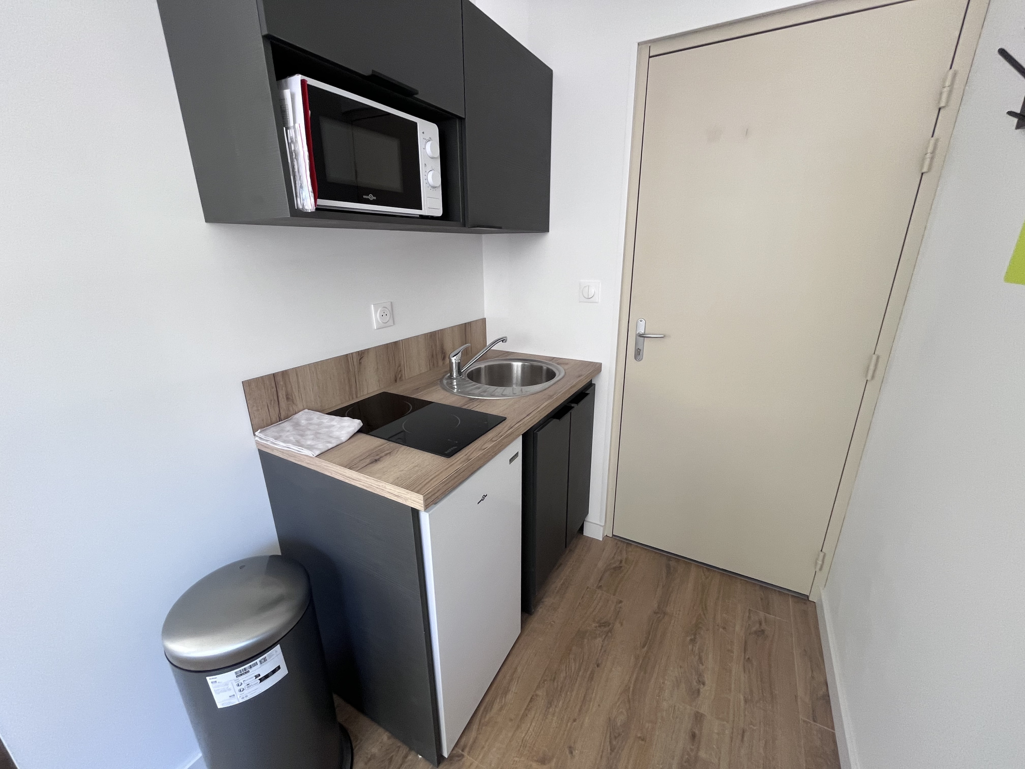 LOCATION - Appartement - Saint-Étienne (42100) - 380 €