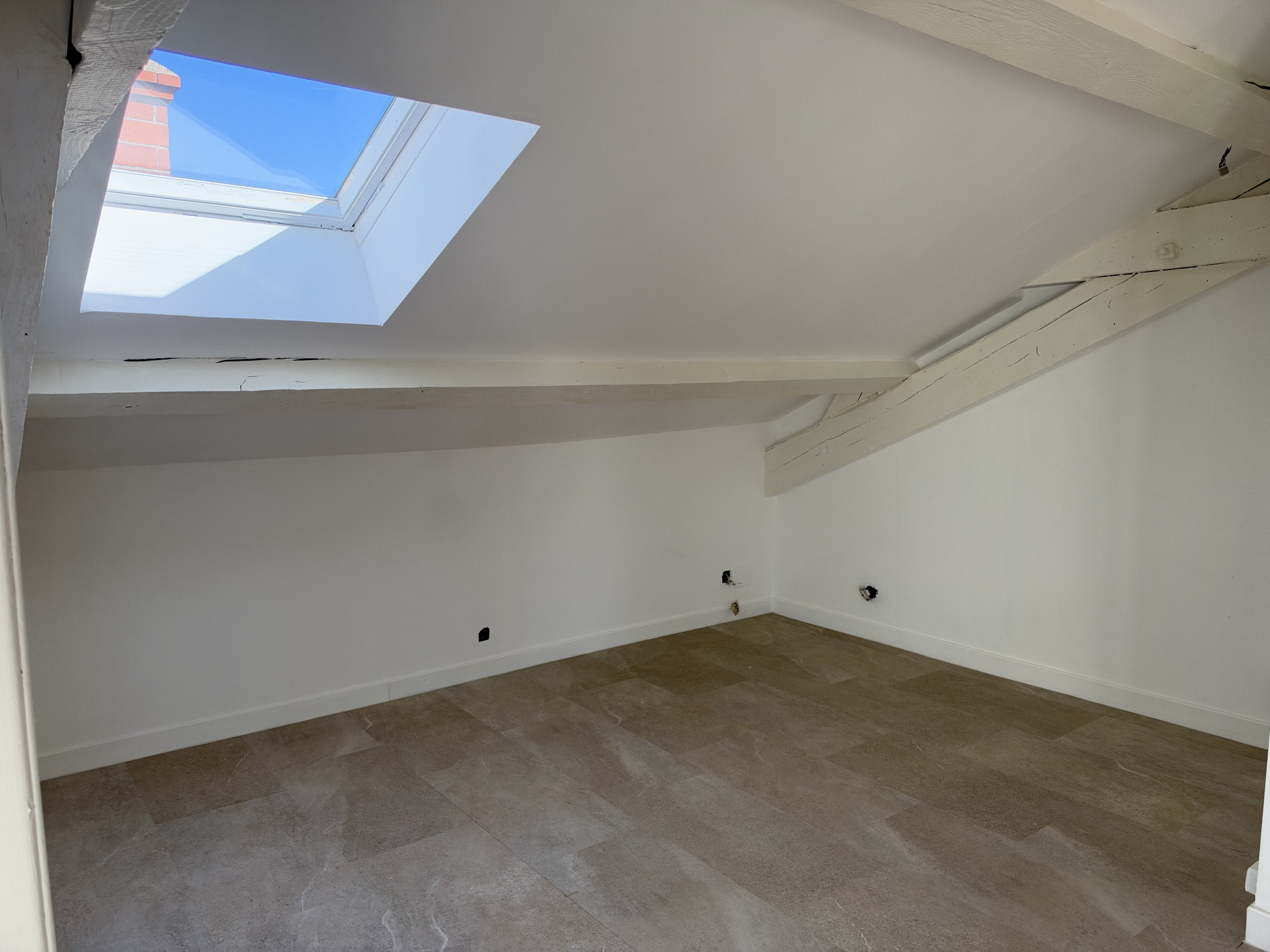 LOCATION - Appartement - Lyon (69007) - 1200 €