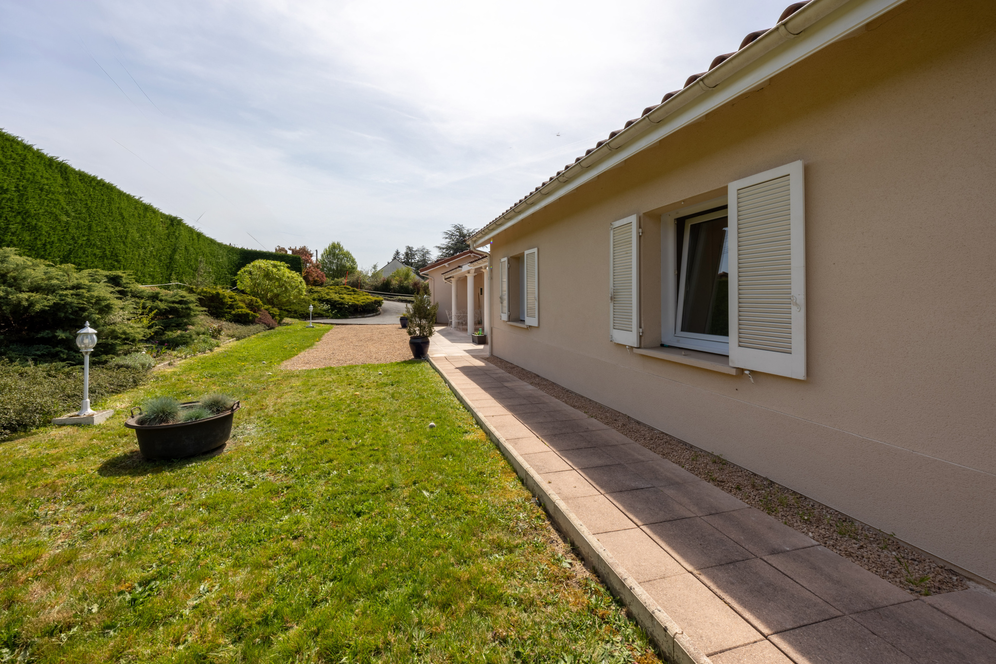 VENTE - Maison/villa - Saint-Bonnet-les-Oules (42330) - 535000 €
