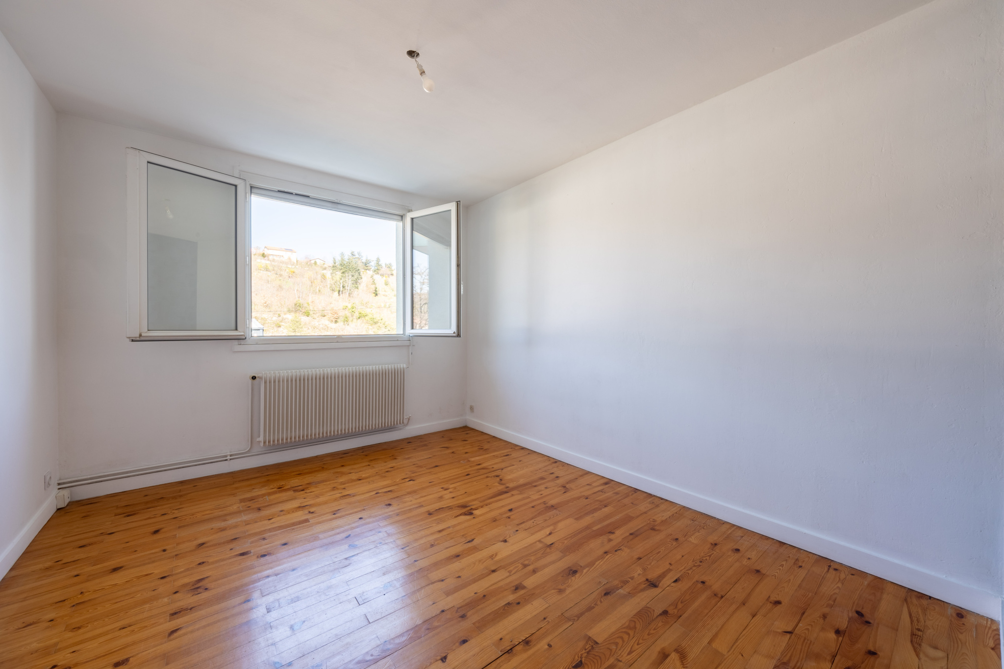 LOCATION - Appartement - Saint-Étienne (42100) - 590 €