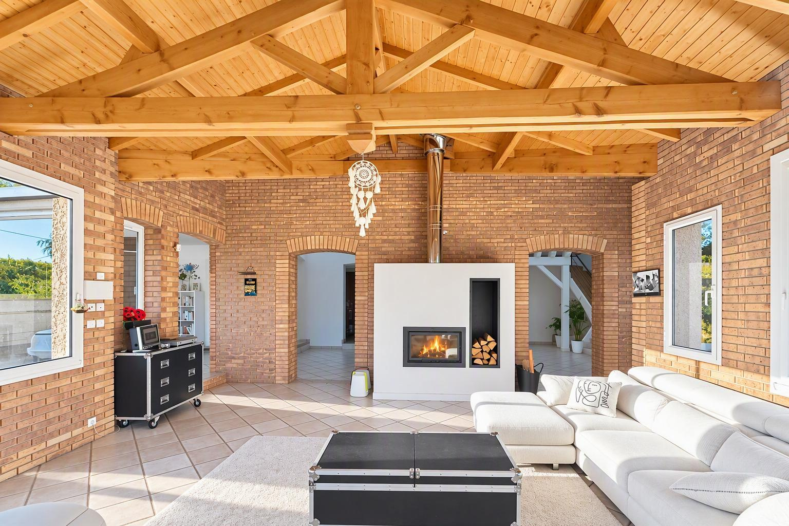 VENTE - Maison/villa - Saint-Étienne (42000) - 389000 €