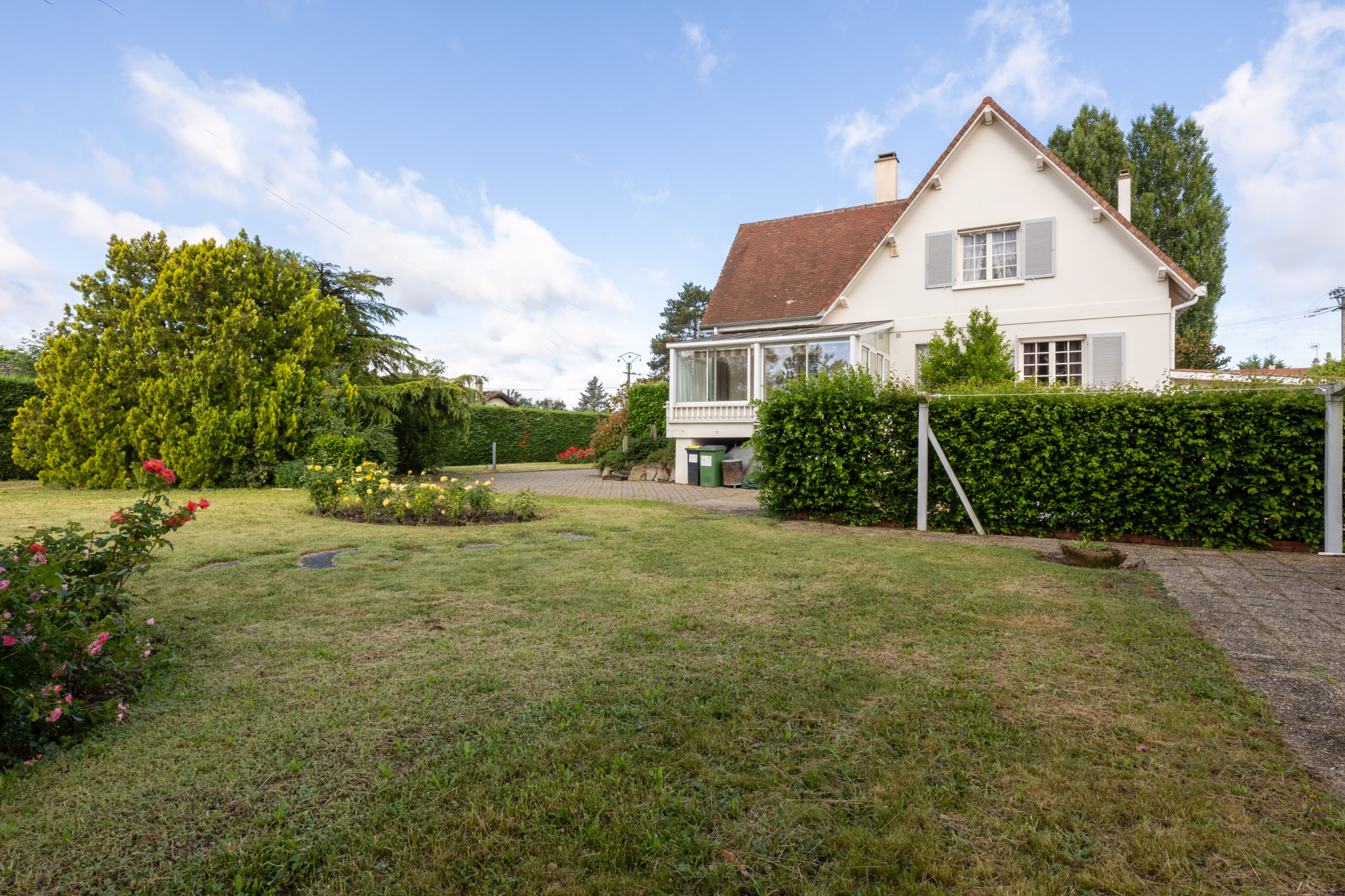VENTE - Maison/villa - Saint-André-le-Puy (42210) - 349000 €