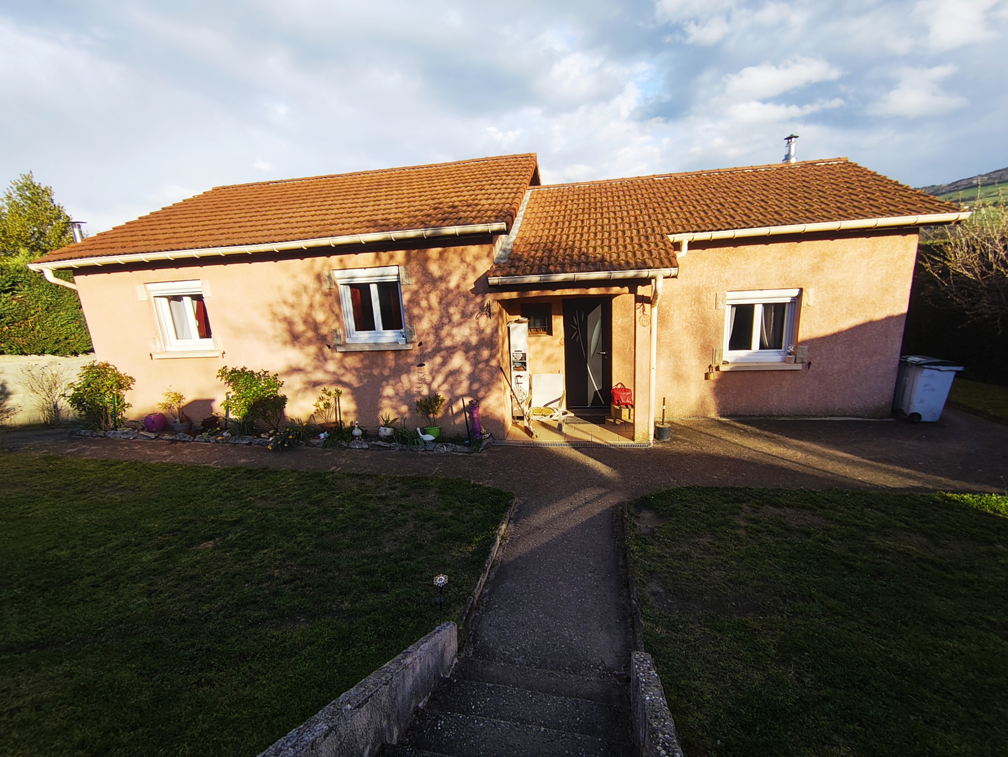 VENTE - Maison/villa - Saint-Joseph (42800) - 272000 €