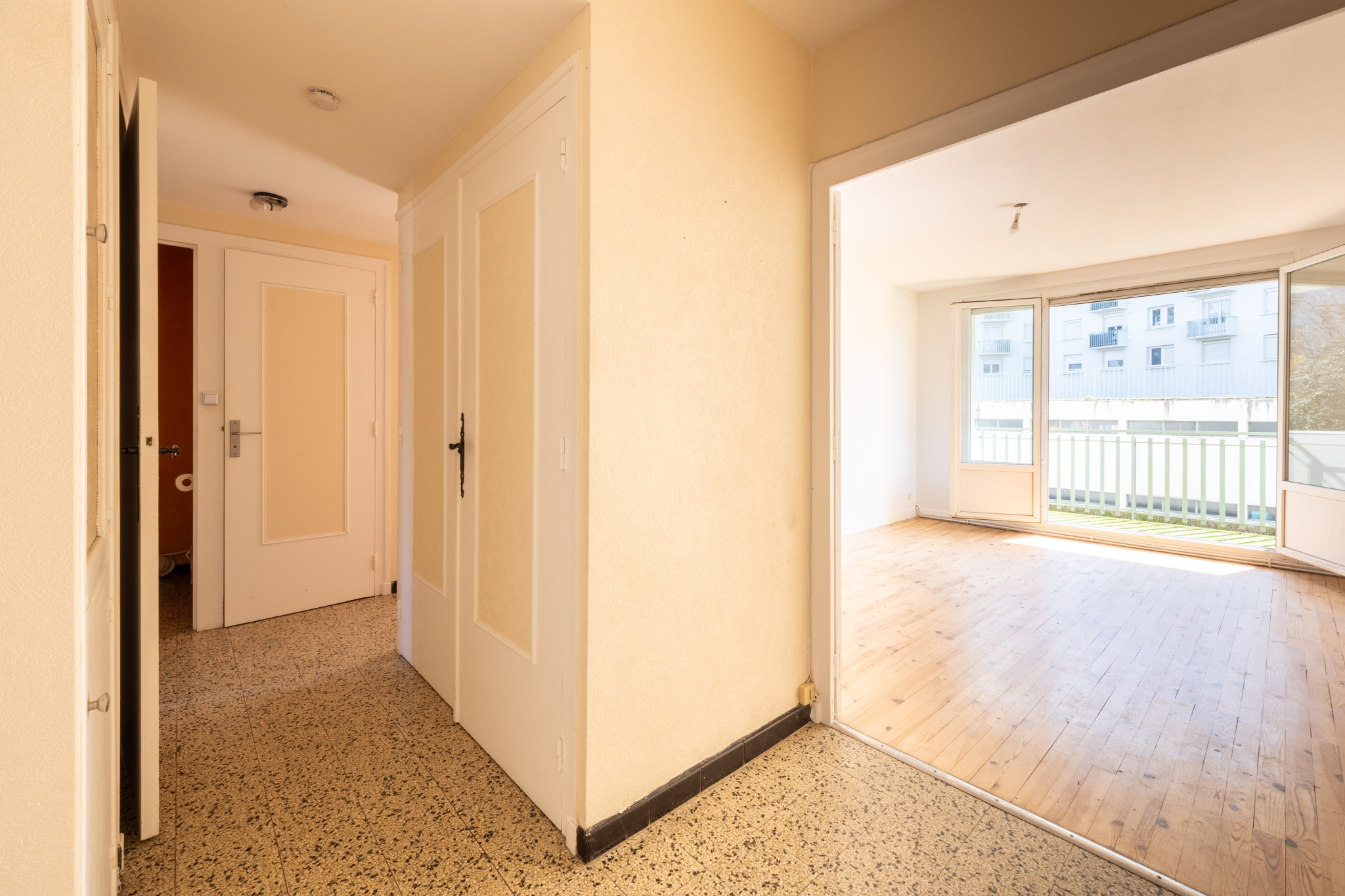 LOCATION - Appartement - Saint-Étienne (42100) - 590 €