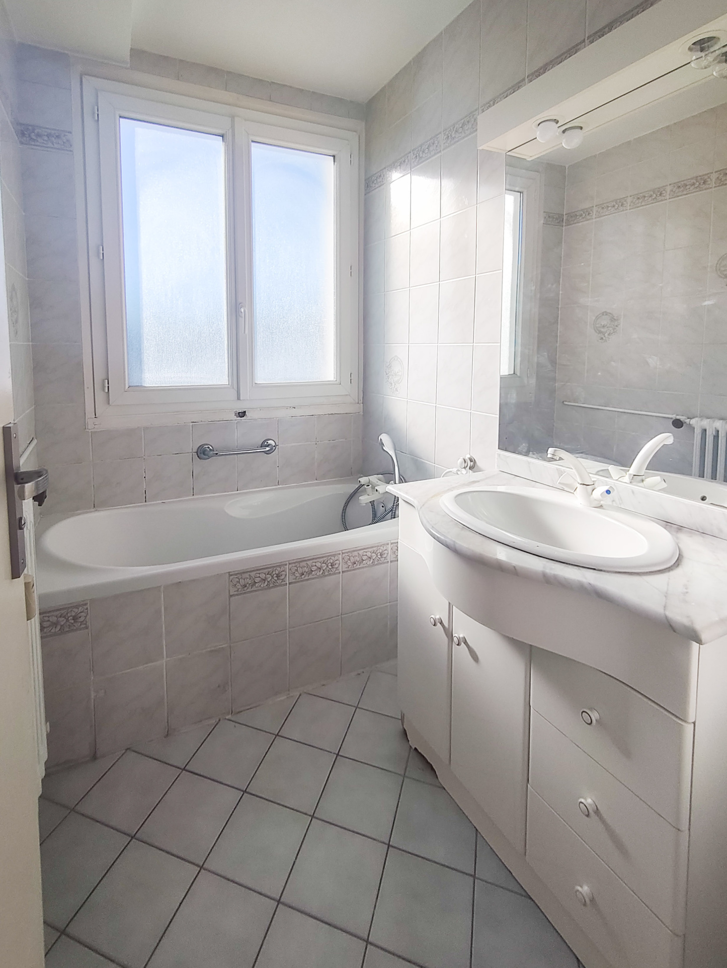 VENTE - Appartement - Saint-Étienne (42100) - 76000 €