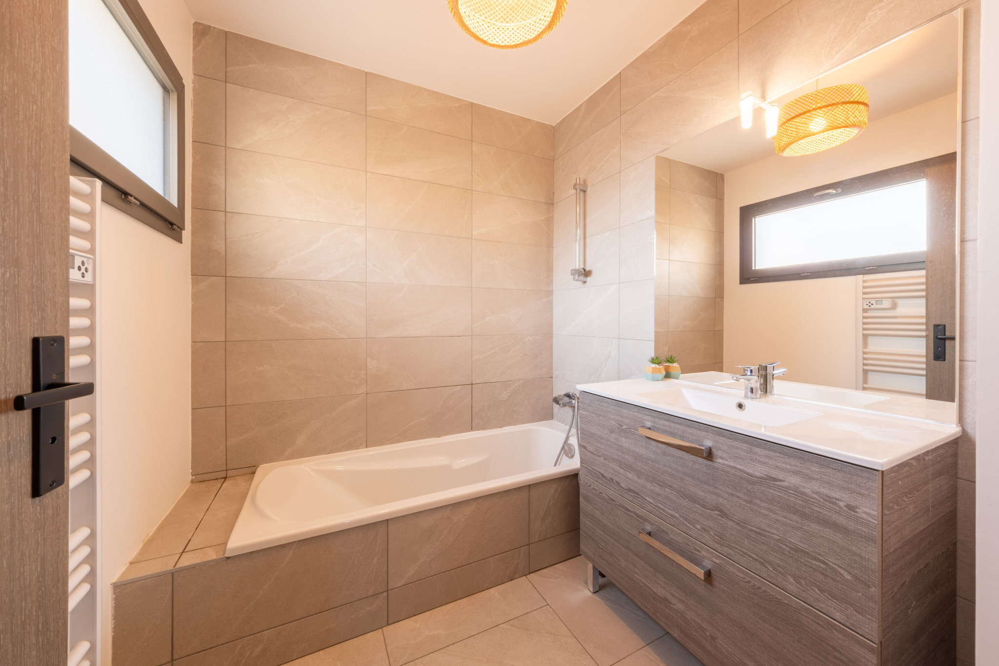 VENTE - Appartement - Saint-Priest-en-Jarez (42270) - 355000 €
