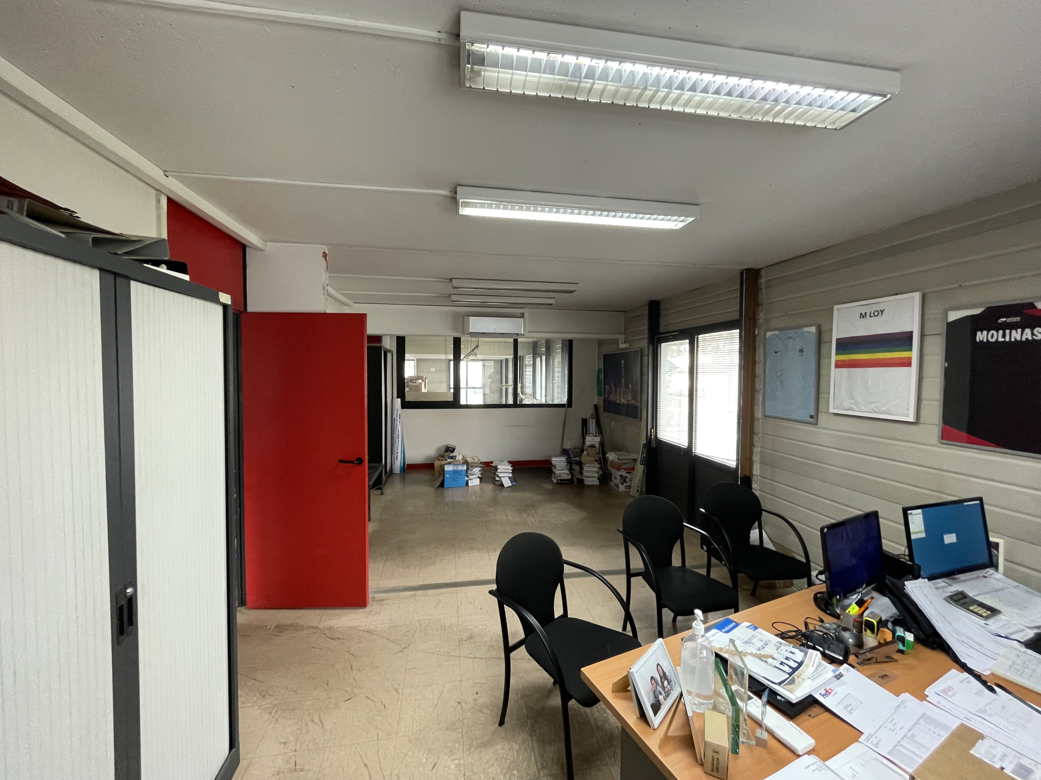 VENTE - Local - Saint-Étienne (42100) - 330000 €