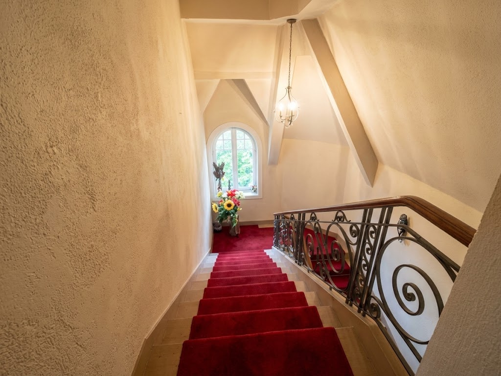 VENTE DE PRESTIGE - Maison/villa - Chazelles-sur-Lyon (42140) - 690000 €