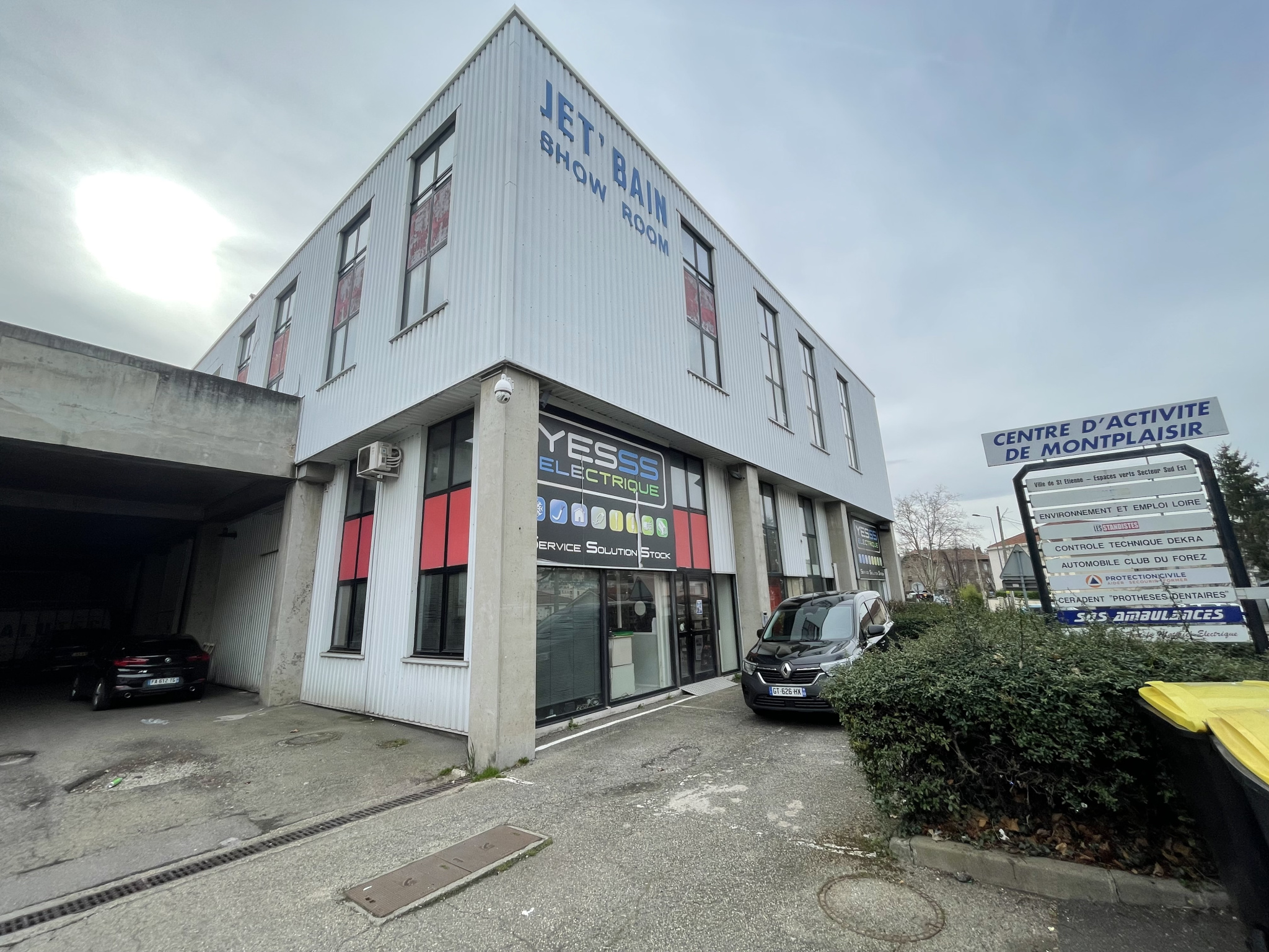 VENTE - Local - Saint-Étienne (42100) - 330000 €