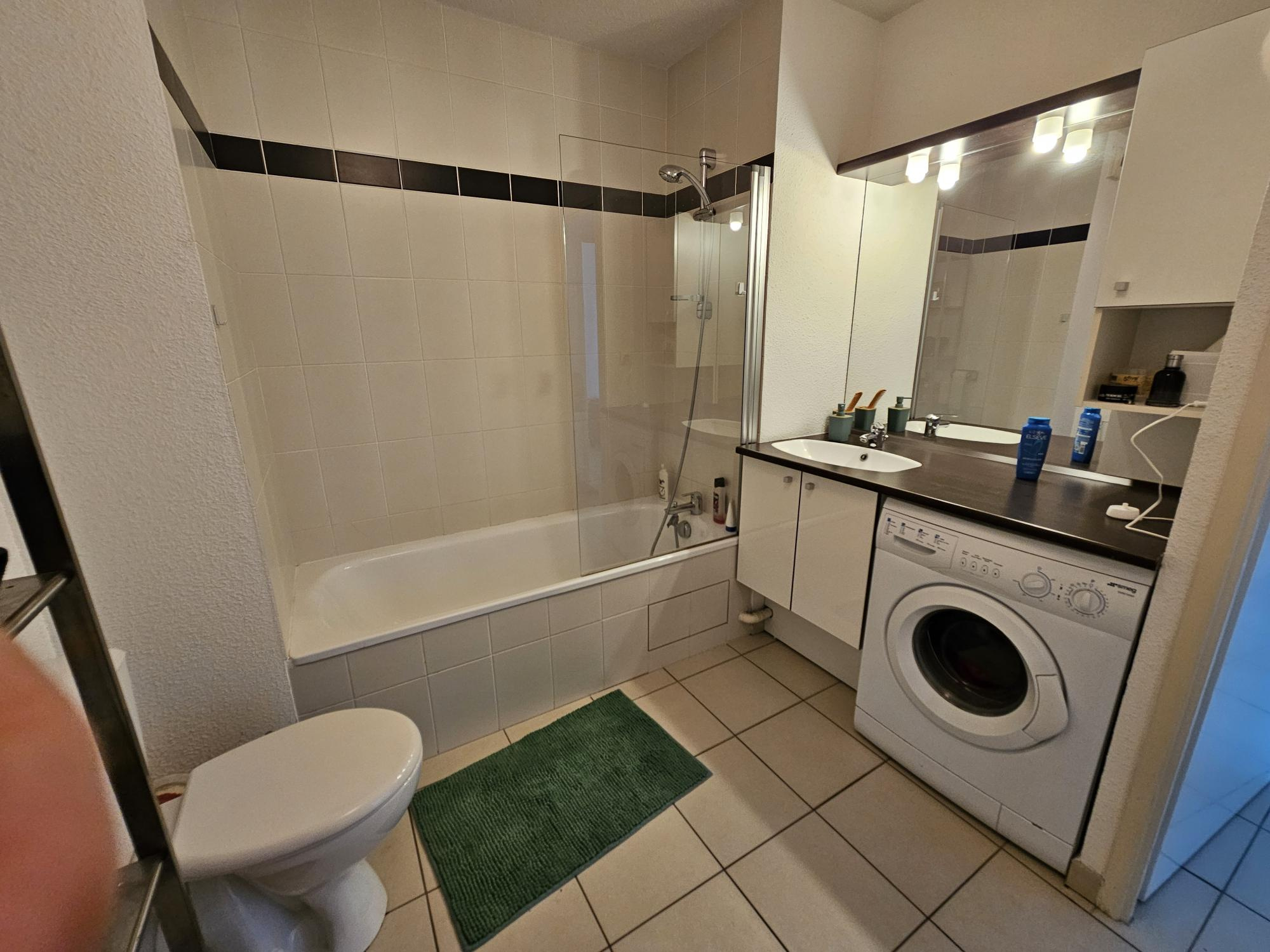 VENTE - Appartement - Saint-Priest (69800) - 165000 €