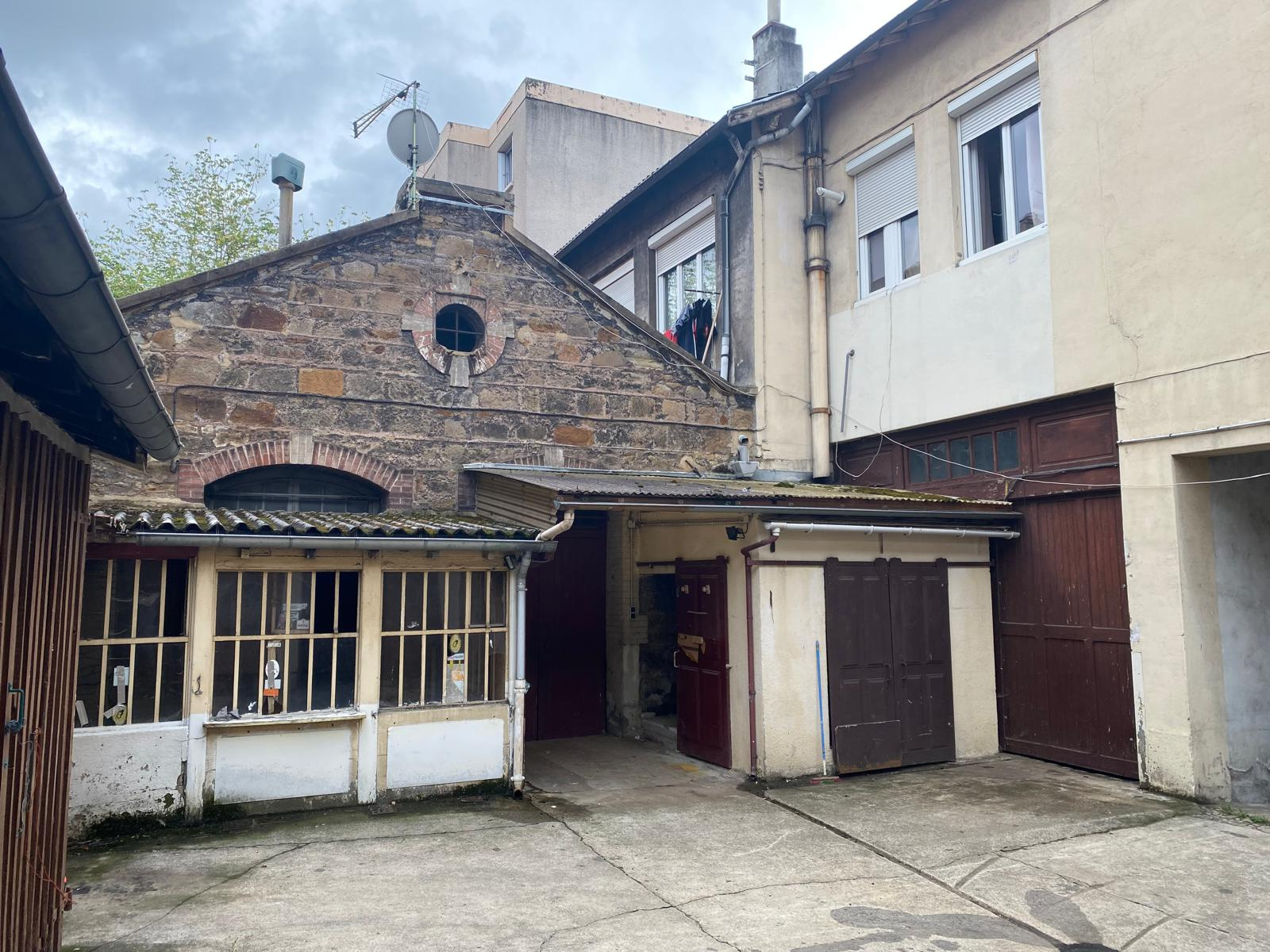 VENTE - Inconnu - Saint-Étienne (42100) - 89000 €