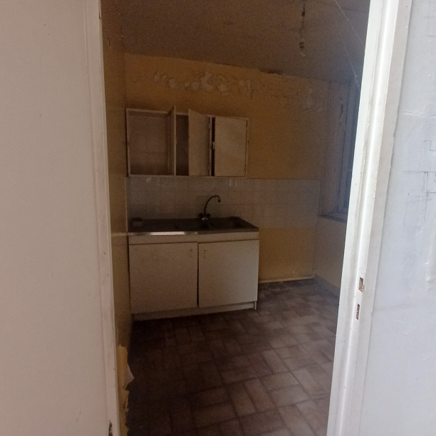 VENTE - Loft/atelier/surface - Saint-Étienne (42000) - 77000 €