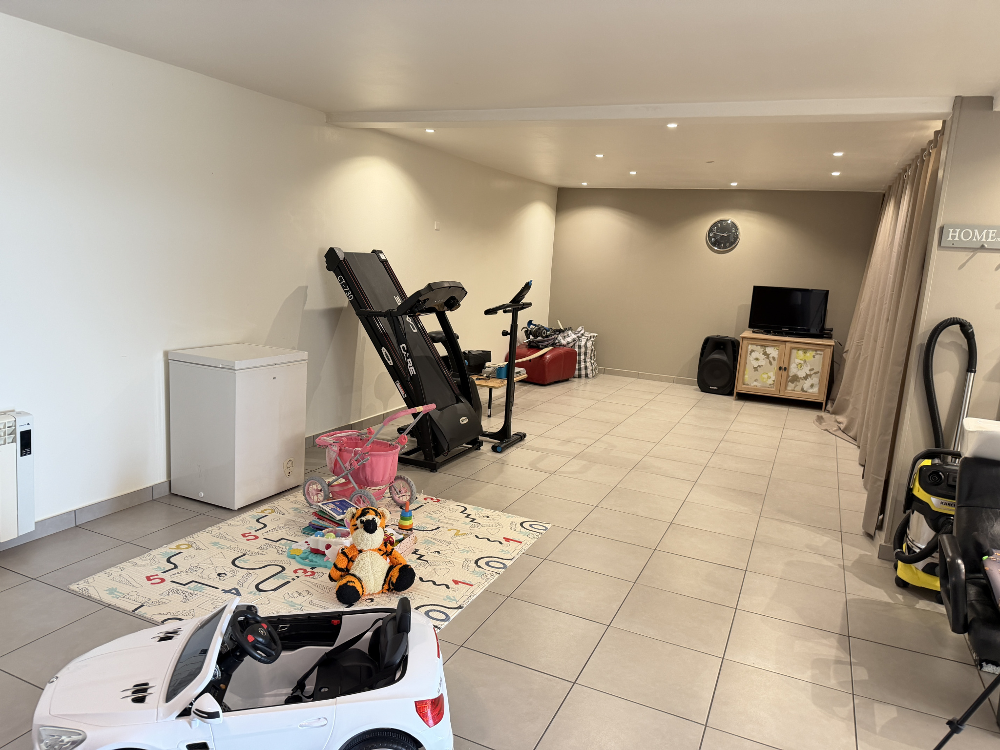 VENTE - Maison/villa - Saint-Genest-Lerpt (42530) - 450000 €