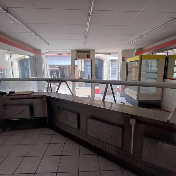 VENTE - Local - Firminy (42700) - 55000 €