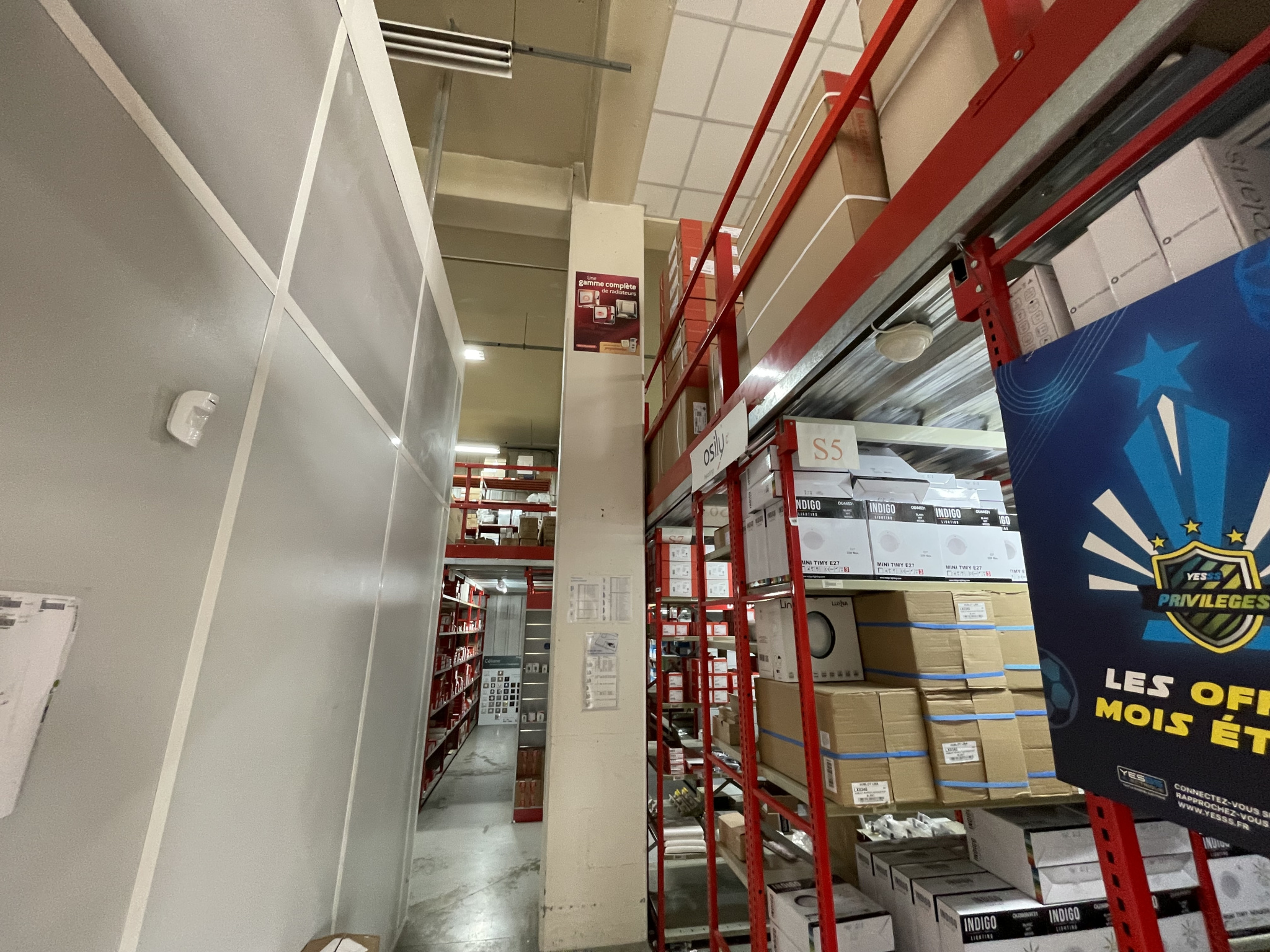 VENTE - Local - Saint-Étienne (42100) - 330000 €