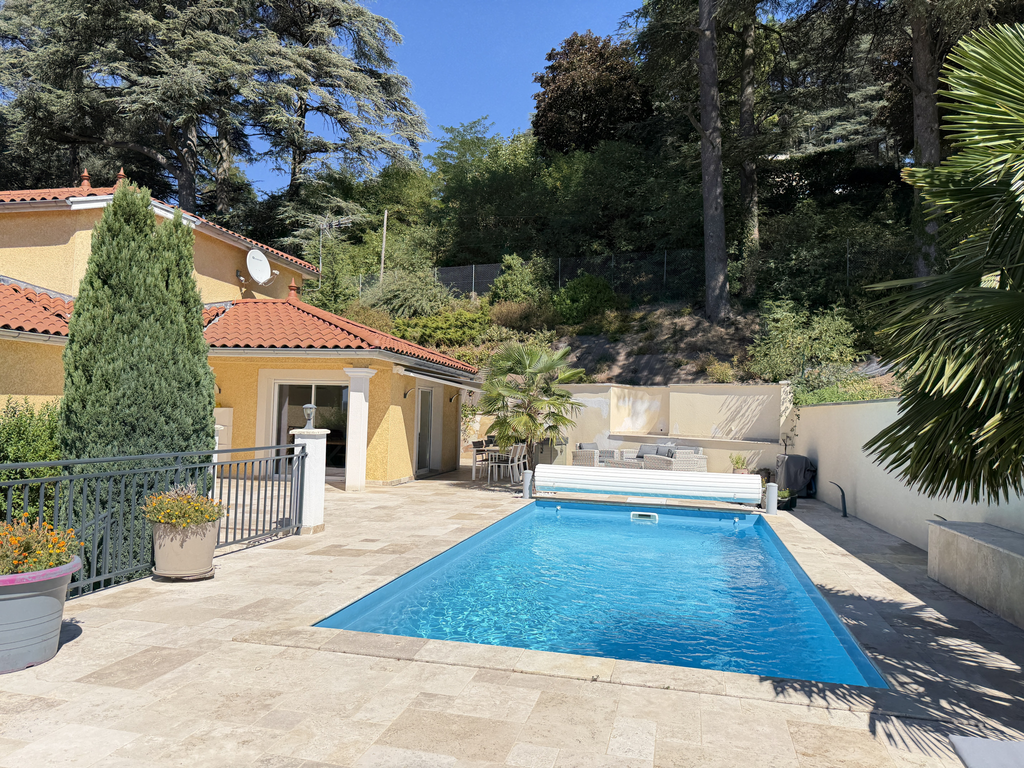VENTE - Maison/villa - Saint-Genest-Lerpt (42530) - 450000 €
