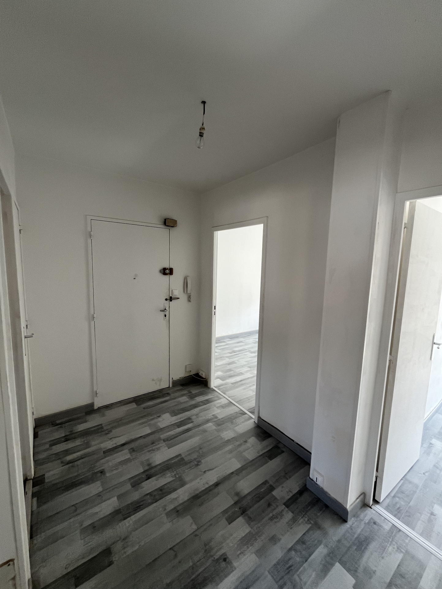 VENTE - Appartement - Le Chambon-Feugerolles (42500) - 49000 €