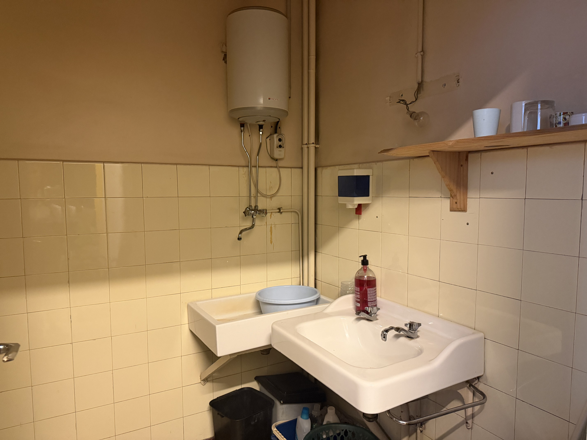 VENTE - Parking/box - Saint-Étienne (42000) - 219000 €