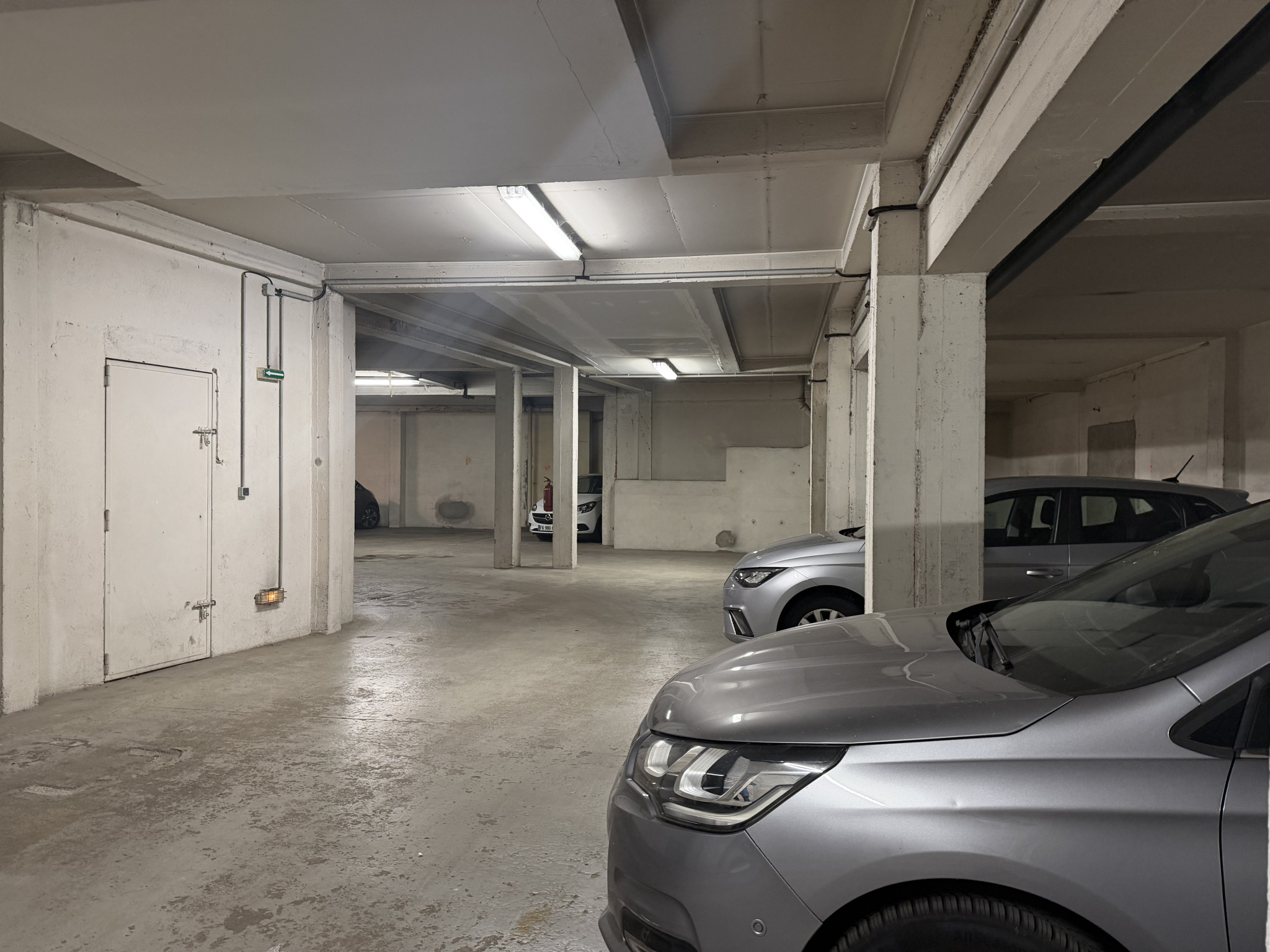 VENTE - Parking/box - Saint-Étienne (42000) - 219000 €