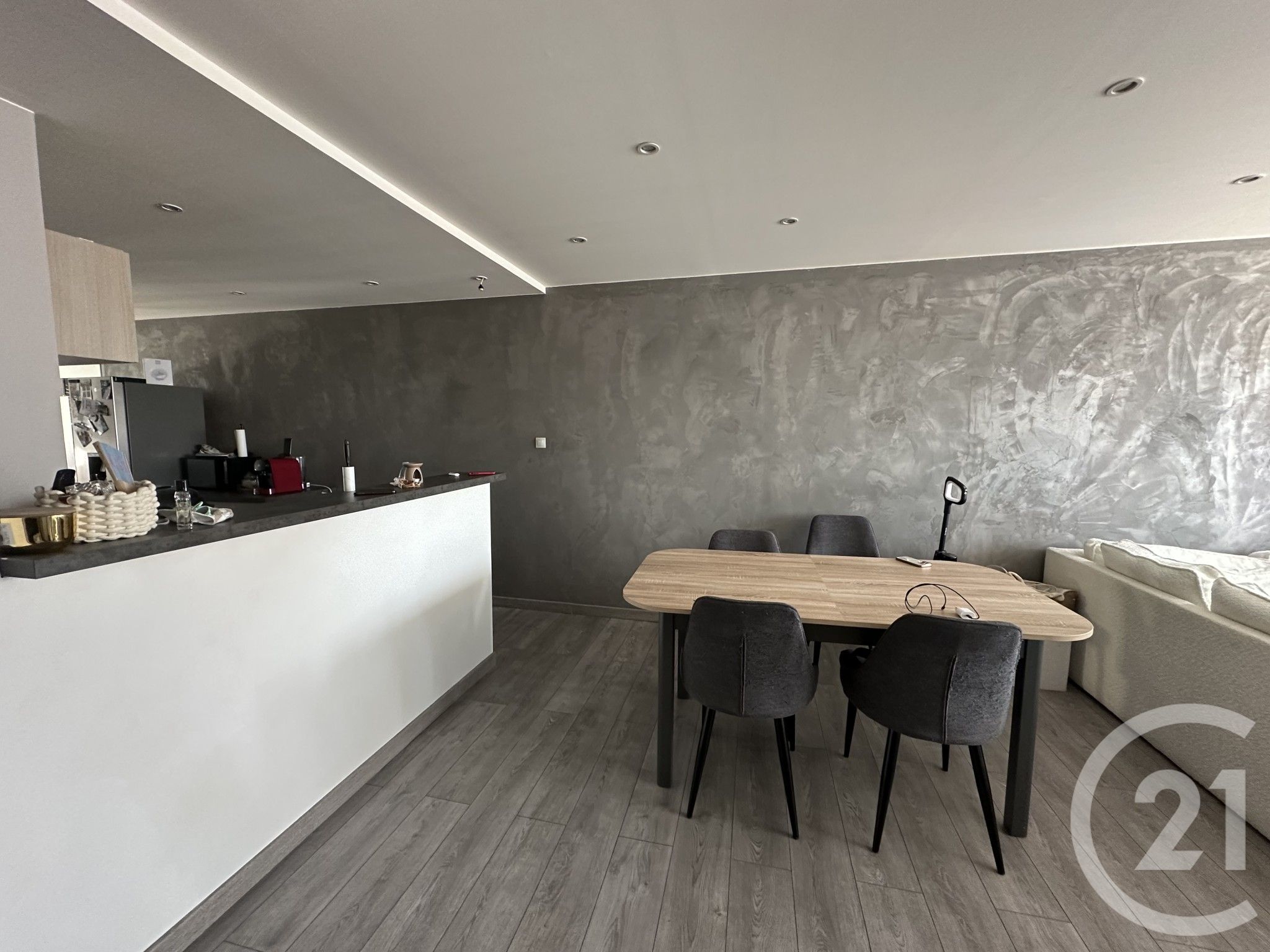 VENTE - Appartement - ST ETIENNE (42100) - 85000.0 €