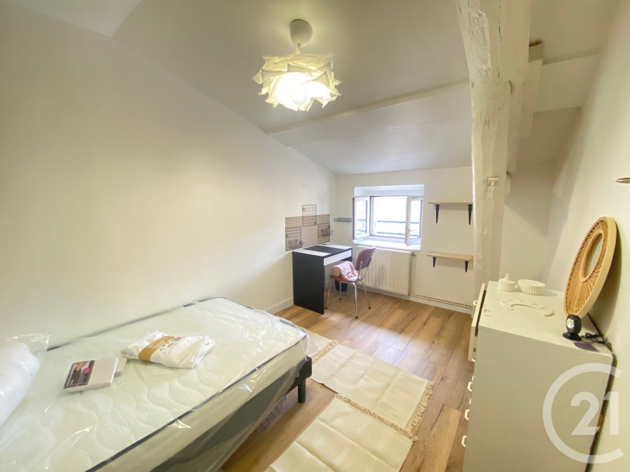 LOCATION - Appartement - ST ETIENNE (42000) - 850.0 €