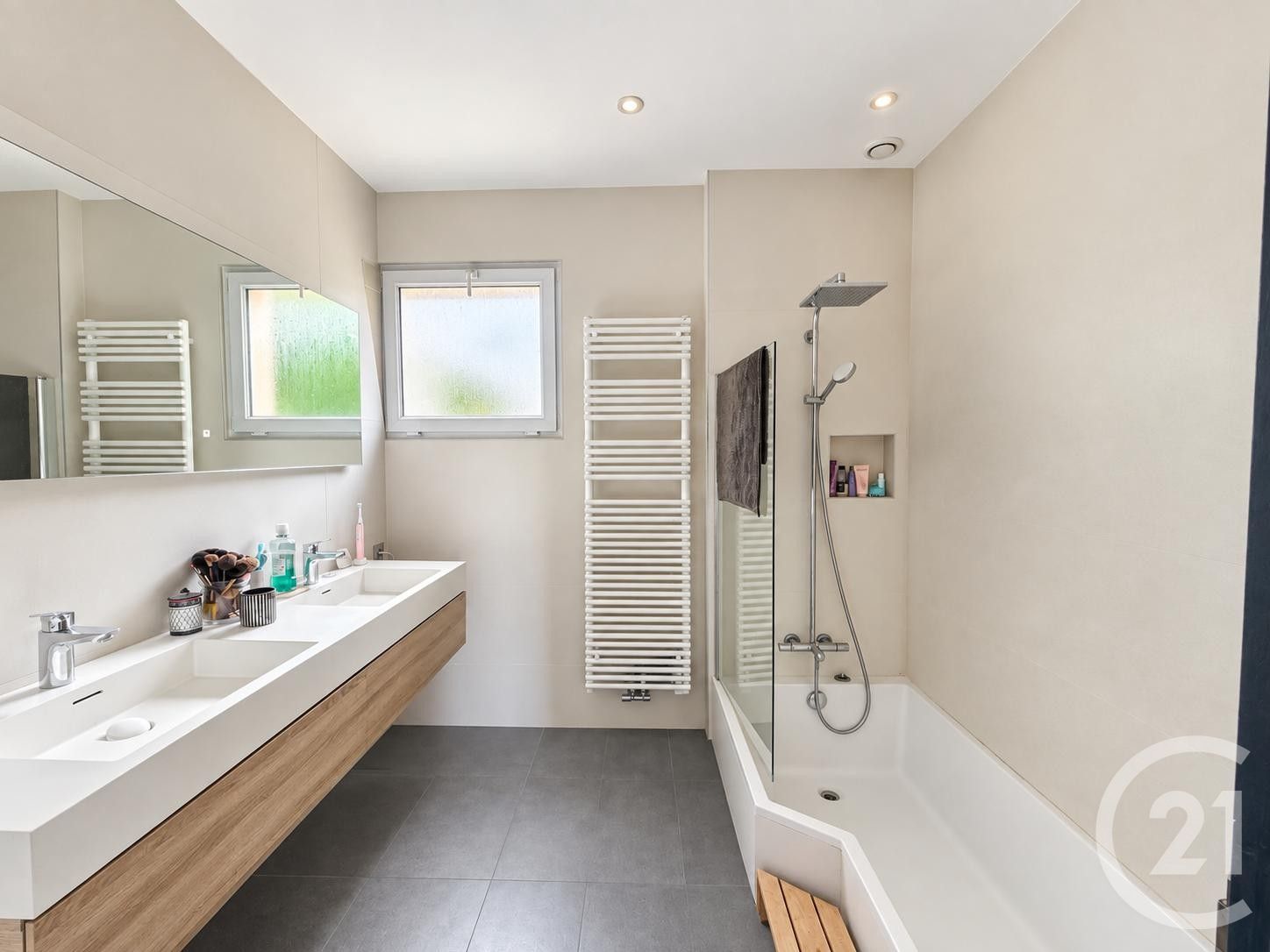 VENTE - Maison - ST ETIENNE (42100) - 499000.0 €