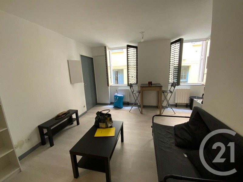 LOCATION - Appartement - ST ETIENNE (42000) - 370.0 €