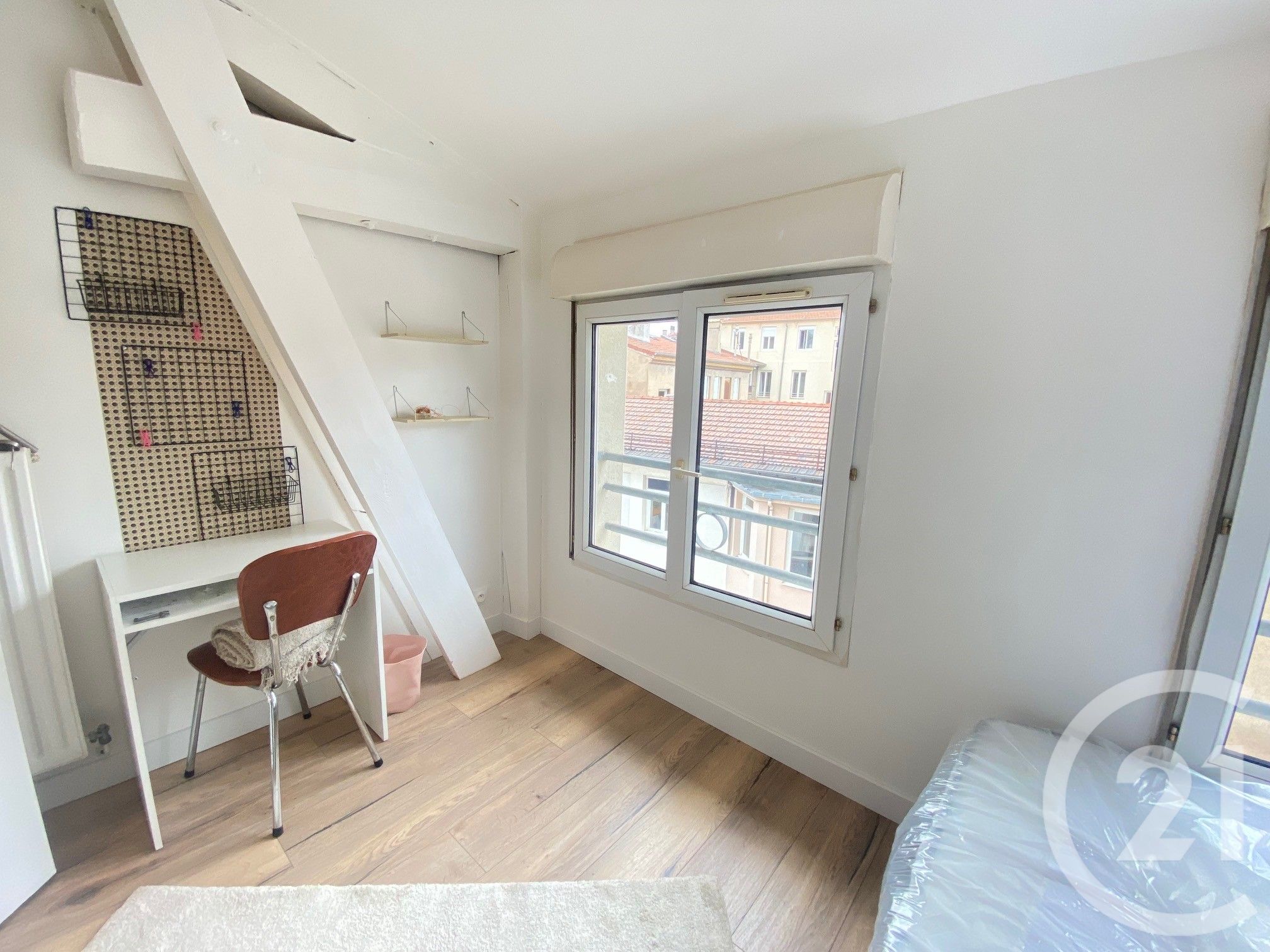 LOCATION - Appartement - ST ETIENNE (42000) - 850.0 €