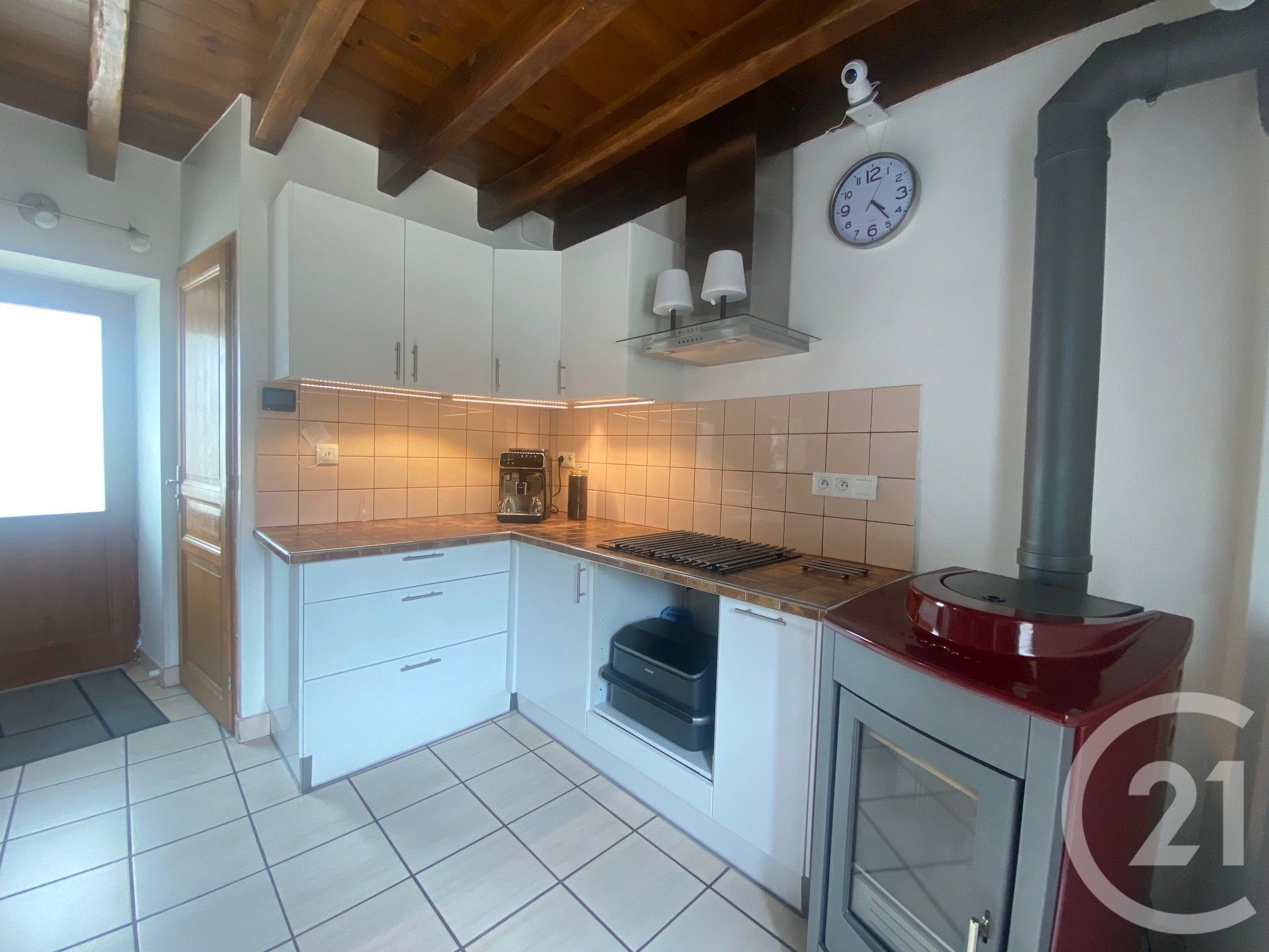 LOCATION - Maison - GREZIEUX LE FROMENTAL (42600) - 661.0 €