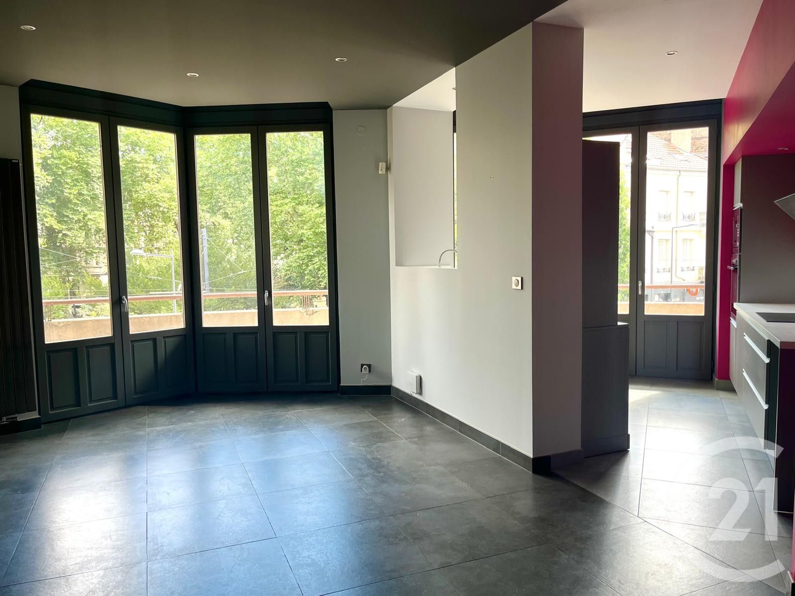 VENTE - Appartement - ST ETIENNE (42100) - 155000.0 €