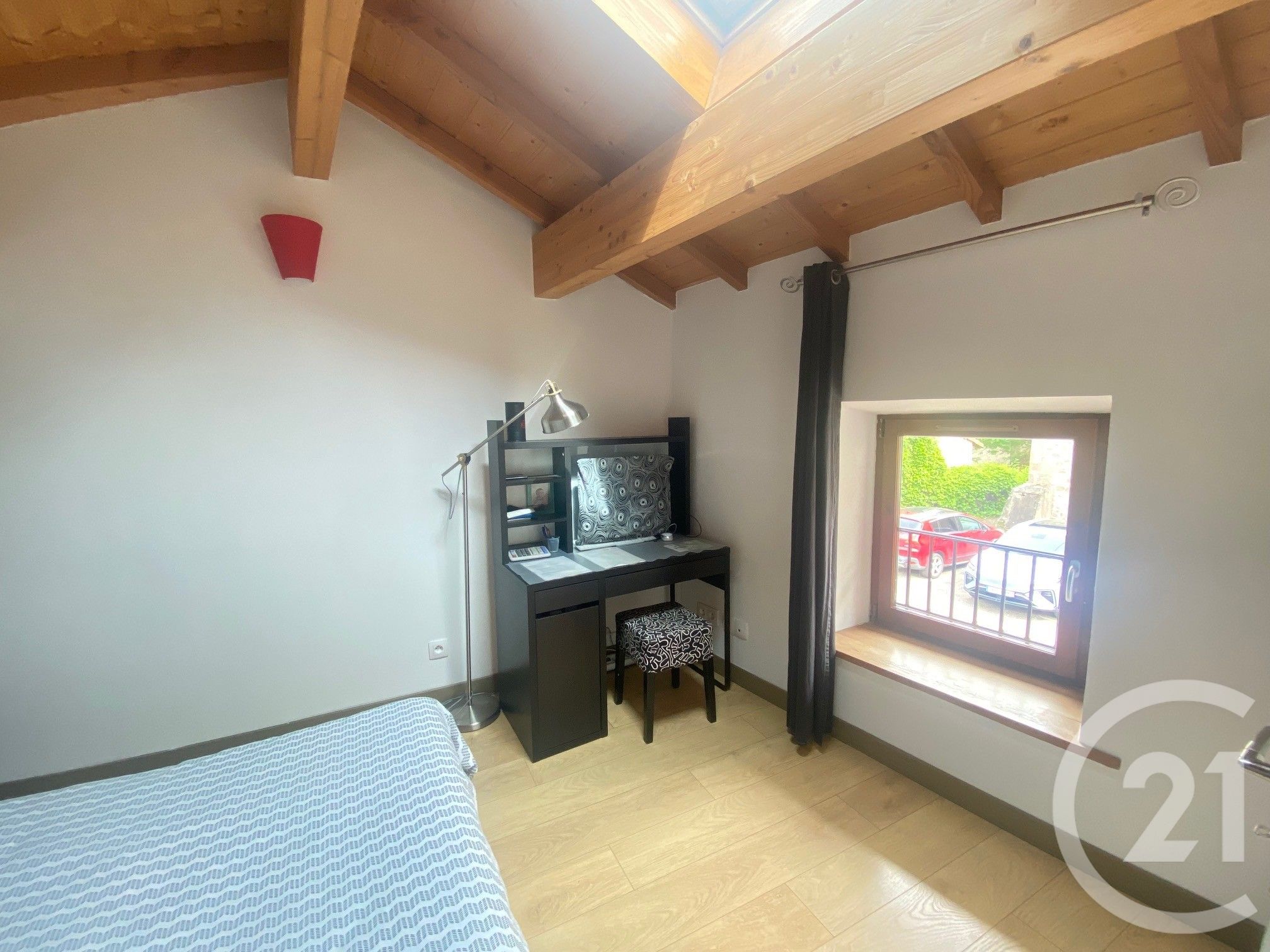 LOCATION - Maison - GREZIEUX LE FROMENTAL (42600) - 661.0 €